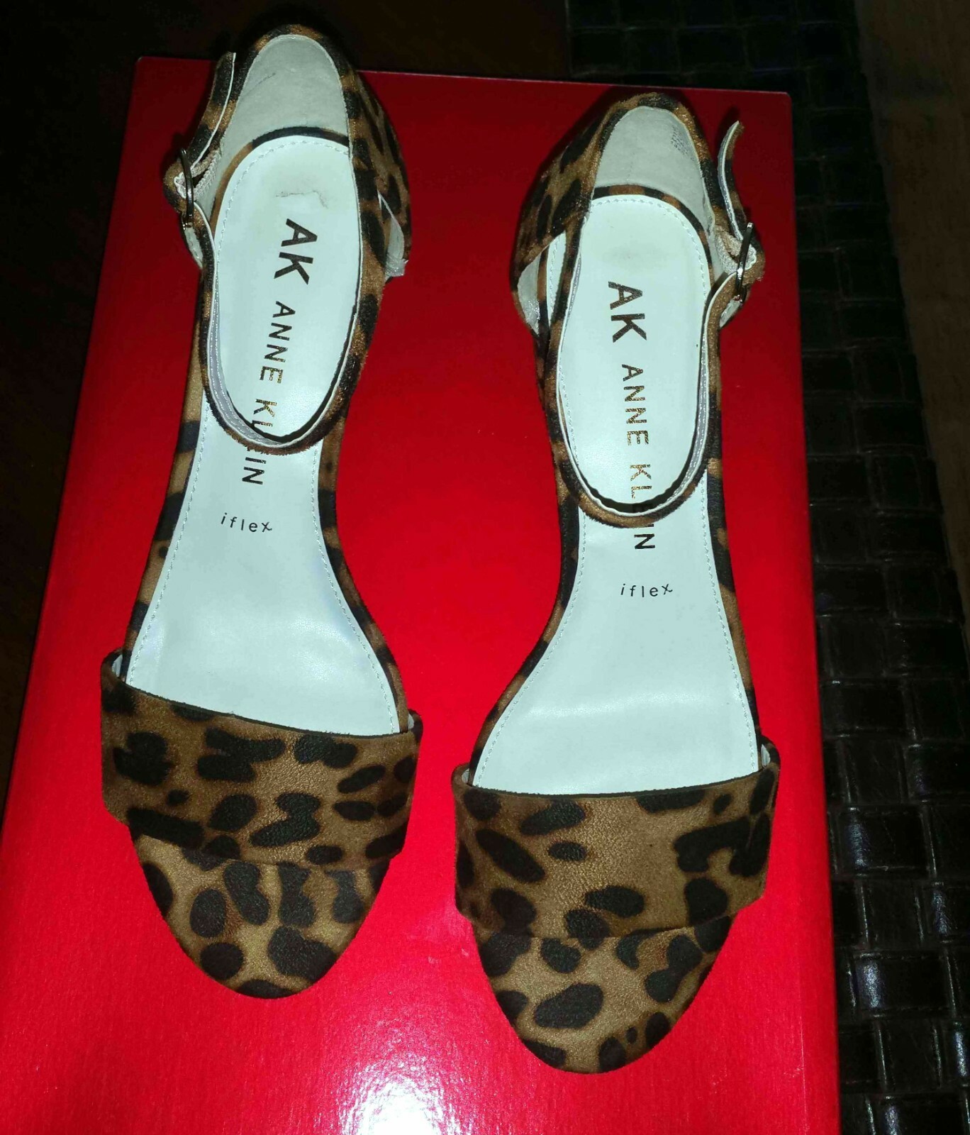 Anne Klein open toe women shoes NEW,size 6.5, narrow to medium width, 2.5 inch