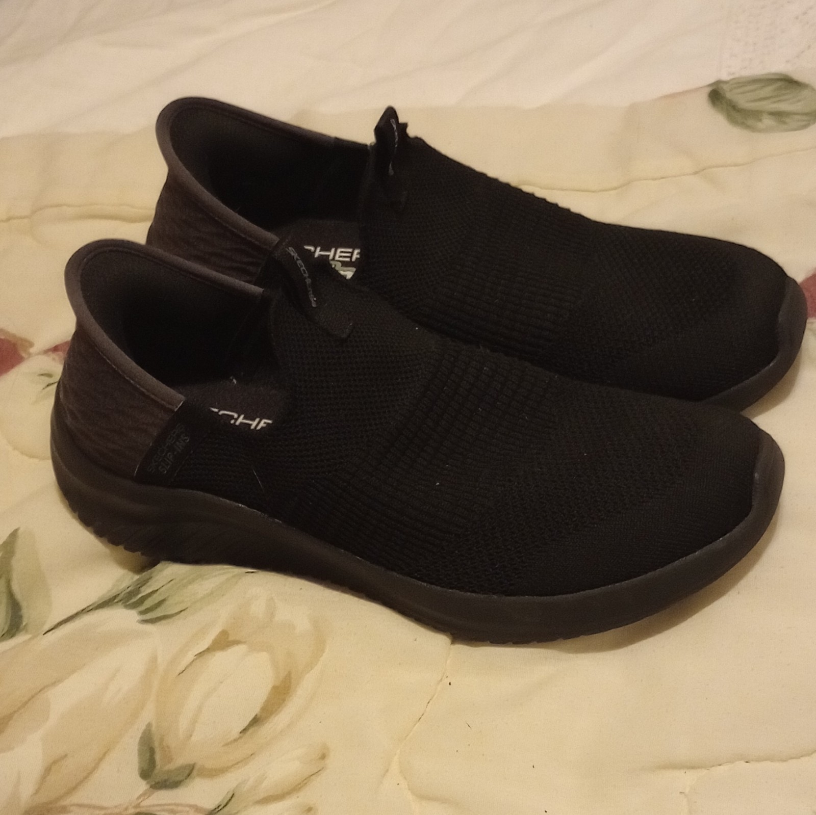 SKECHERS Slip-ins Womens Black Slip-On Sneakers Memory Foam Textile Upper