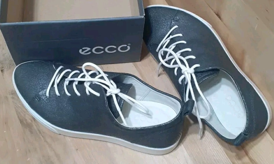 ECCO WOMEN 4-4.5 GILLIAN Low Top Lace Tie Fashion Sneaker Black METALLIC Leather