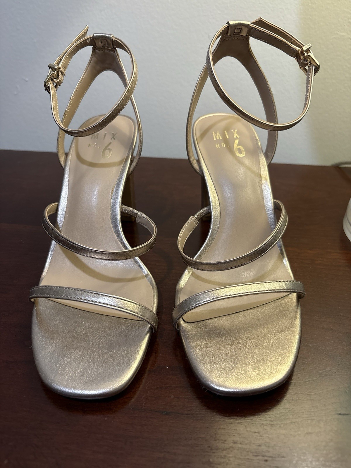 Mix No. 6 Aliciana Women Ankle Strap Block Heels Gold Sandals Size 7 M Summer