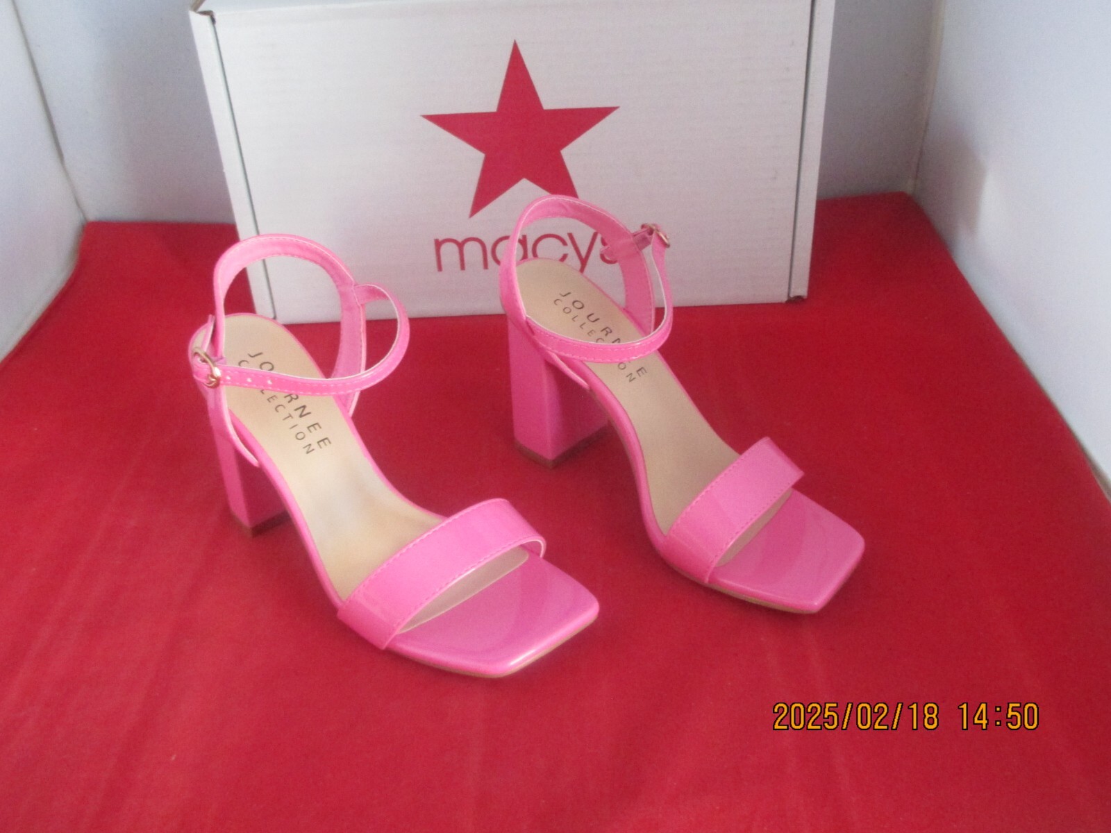 Journee Collection Tivona Square Toe Sandals $80 – US Size 5 1/2 – Pink – 1199