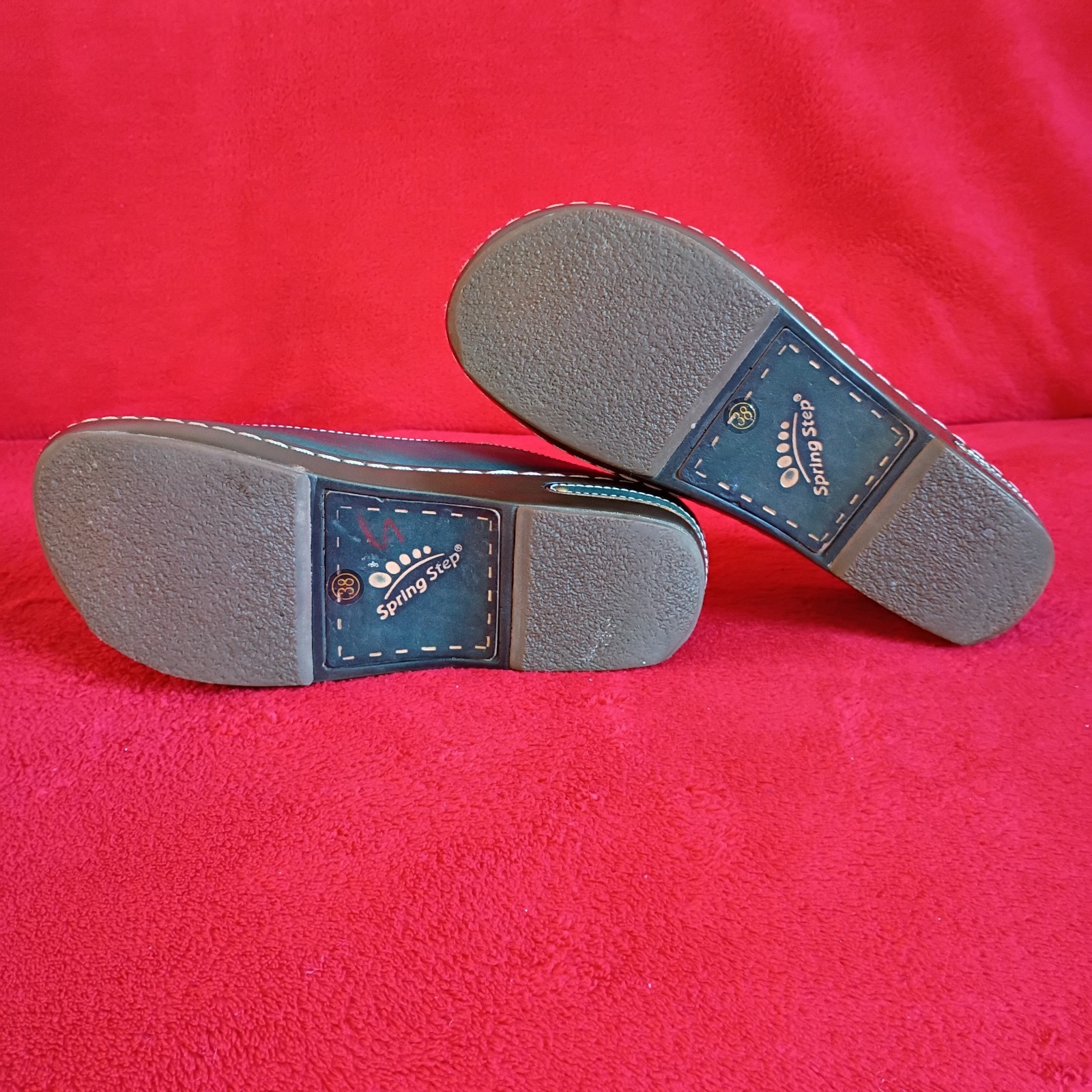 L’Artise Spring Step Chino Shoes Womens Size 38 Turquoise Leather Clogs Slip On