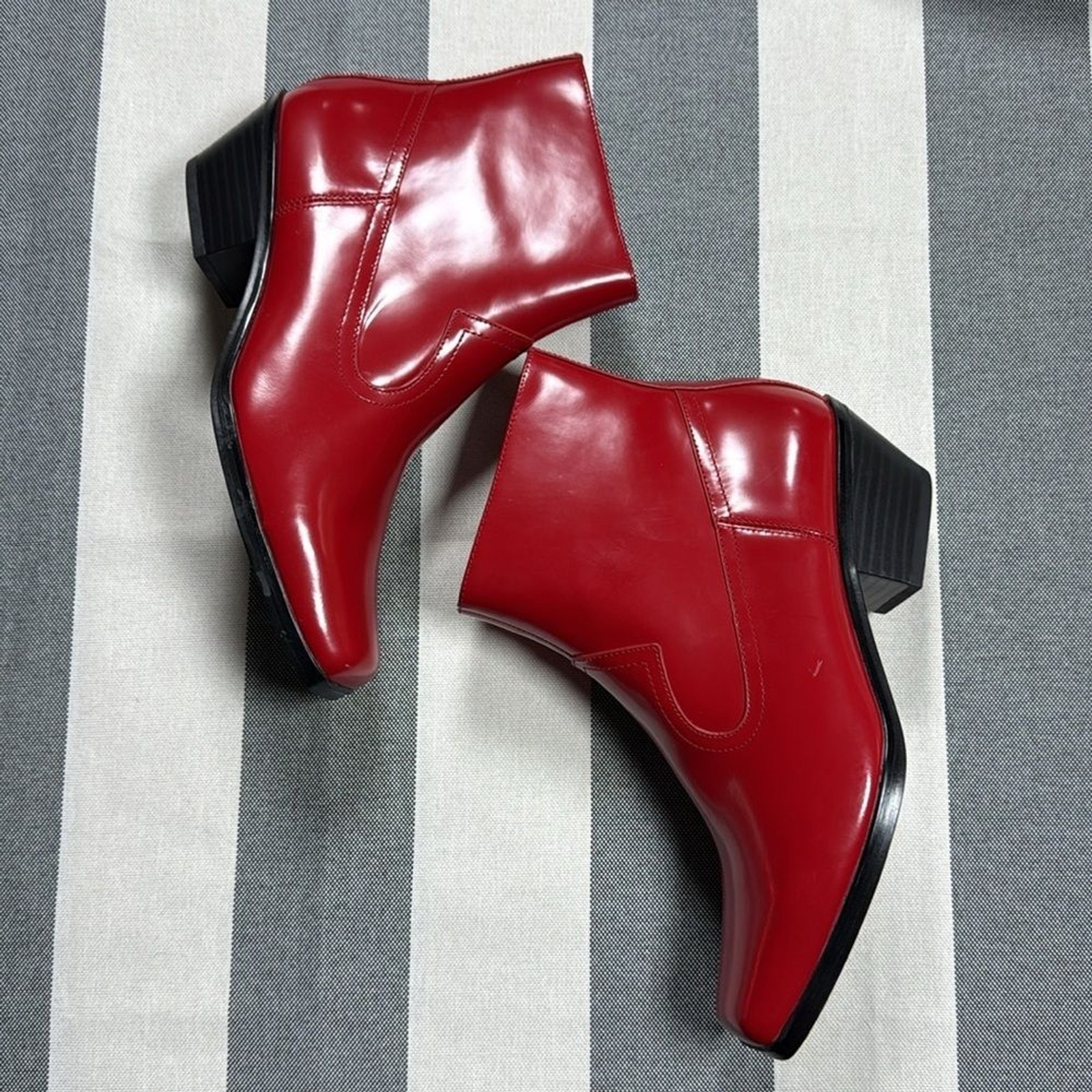 Calvin Klein Red Patent Ankle Boots Western Cowgirl Core Y2K Block Heel Edgy 7.5