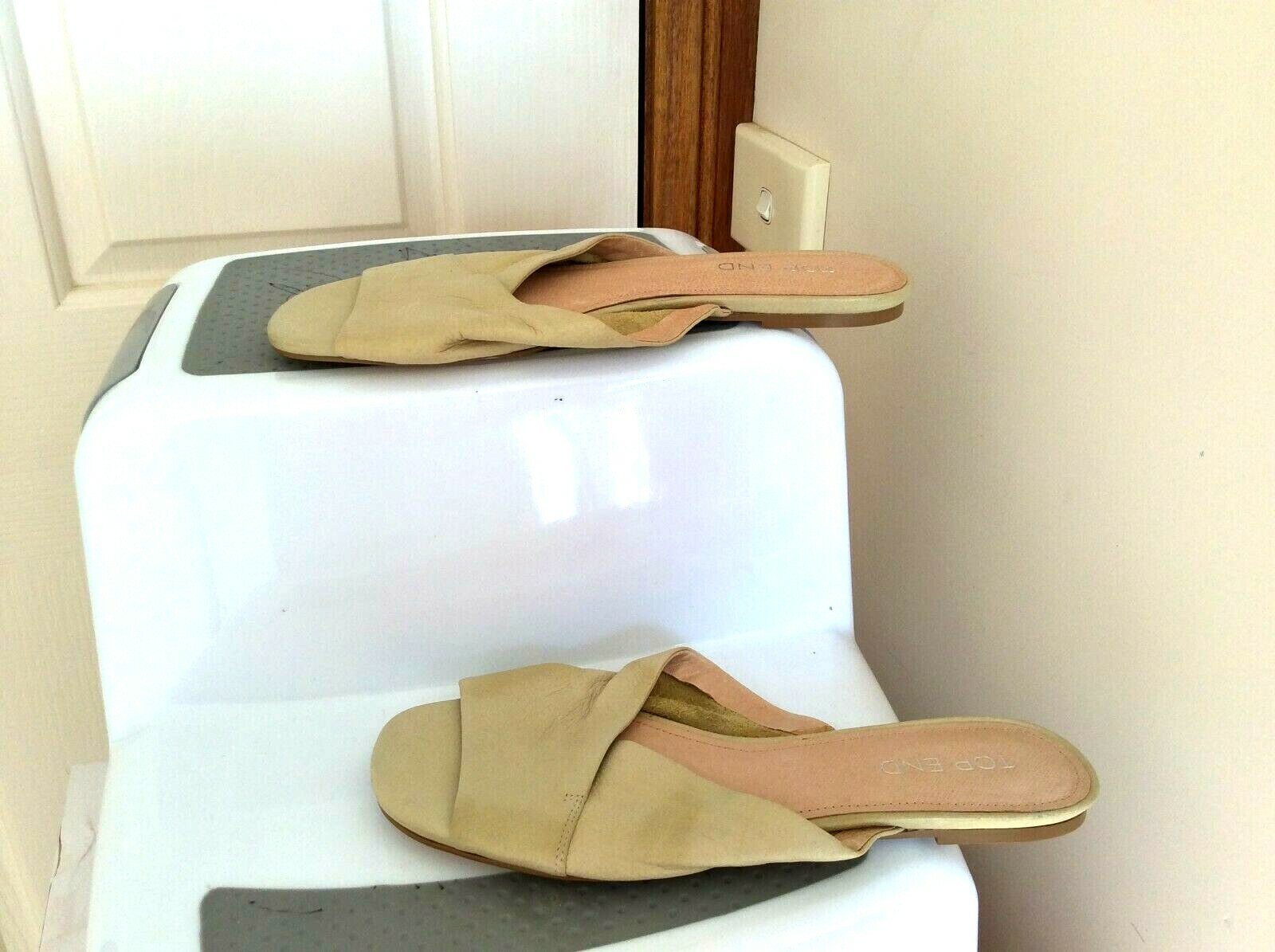 TOP END Women’s Flat Leather Sample Slip On Sandal Size AU 6 / EU 37