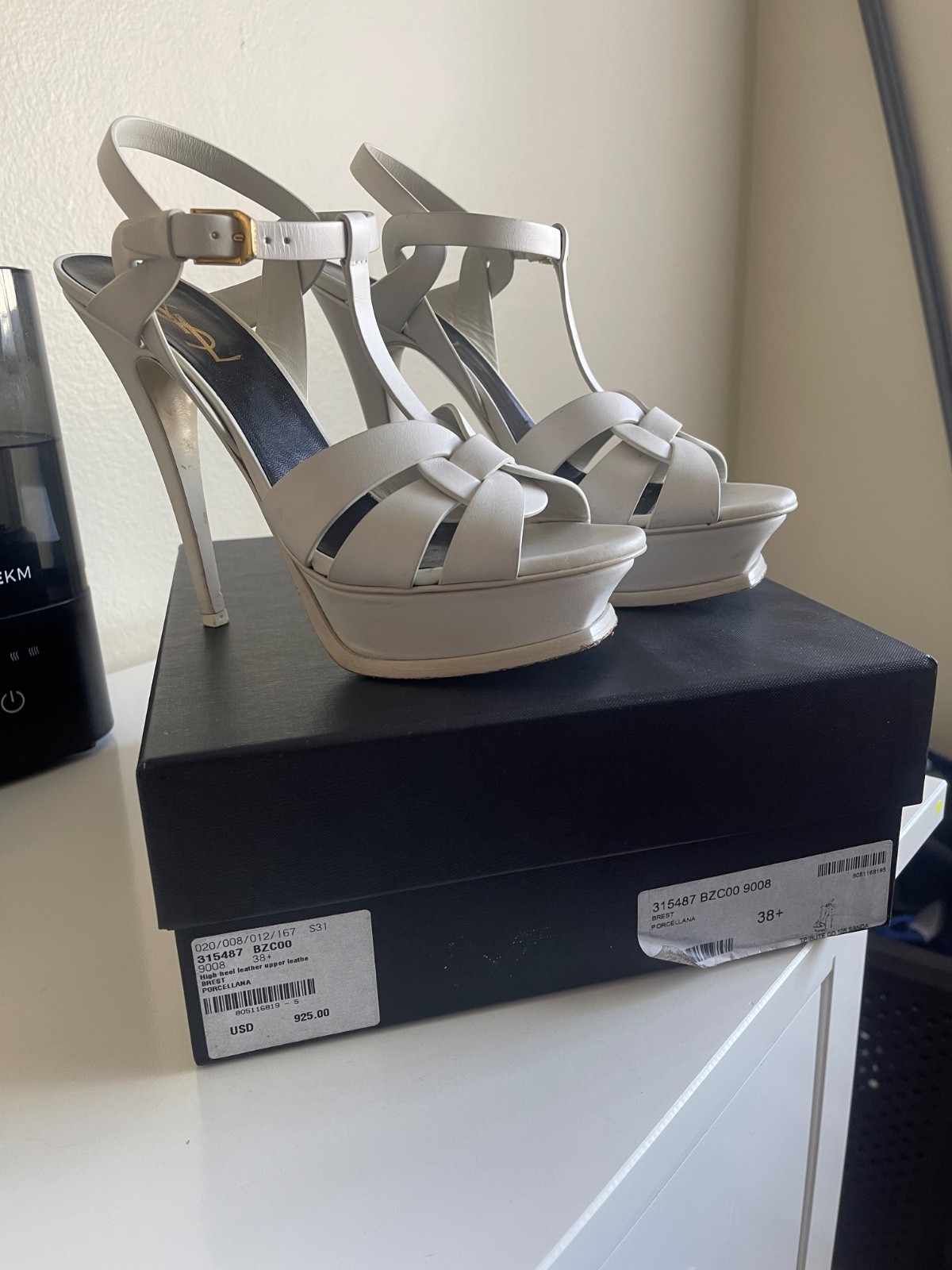 YSL Tribute Yves Saint Laurent White Porcellana Leather Sandal Heels 38.5