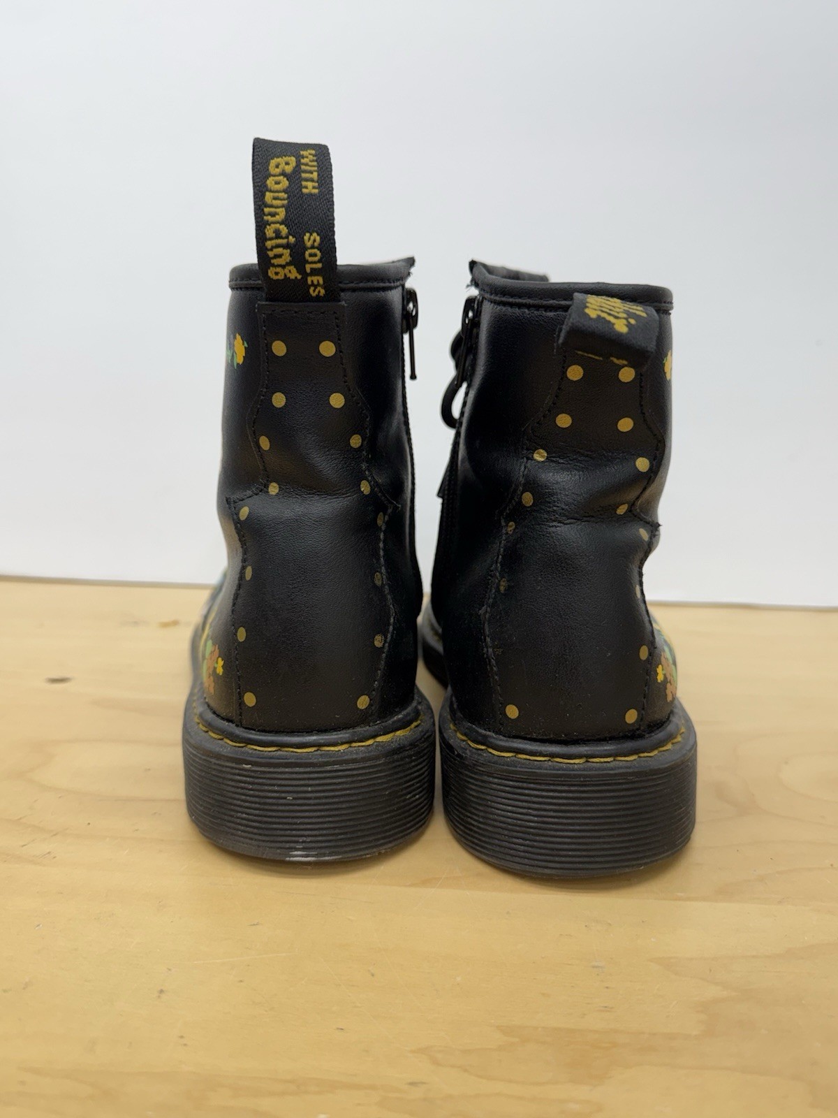 Dr Martens Pooch Junior Black leather Flower Print Darcy Us 7 Doc Martens