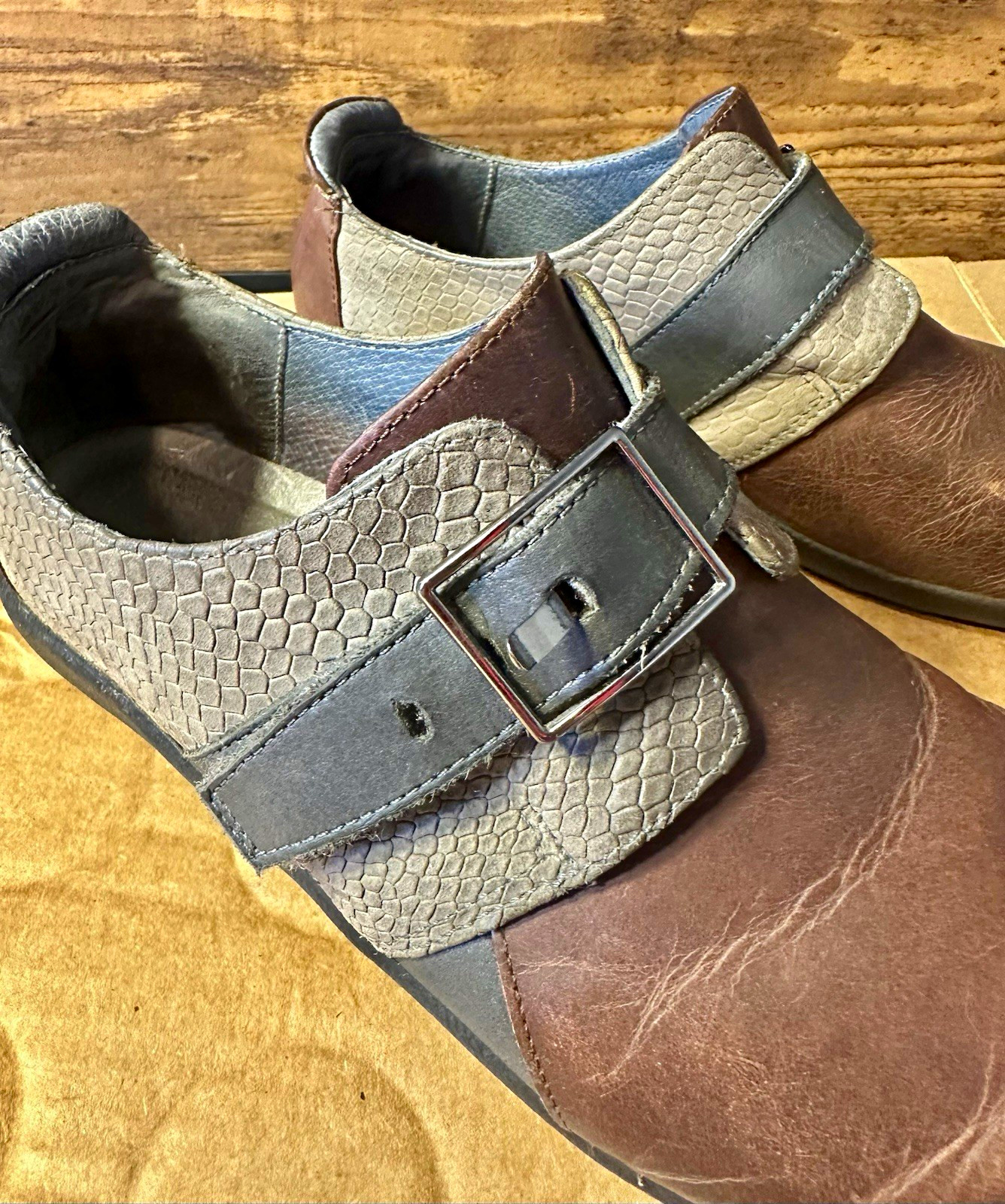 Naot w6 tri-color Leather Comfort Shoes Brown/Gray/taupe Buckle Women’