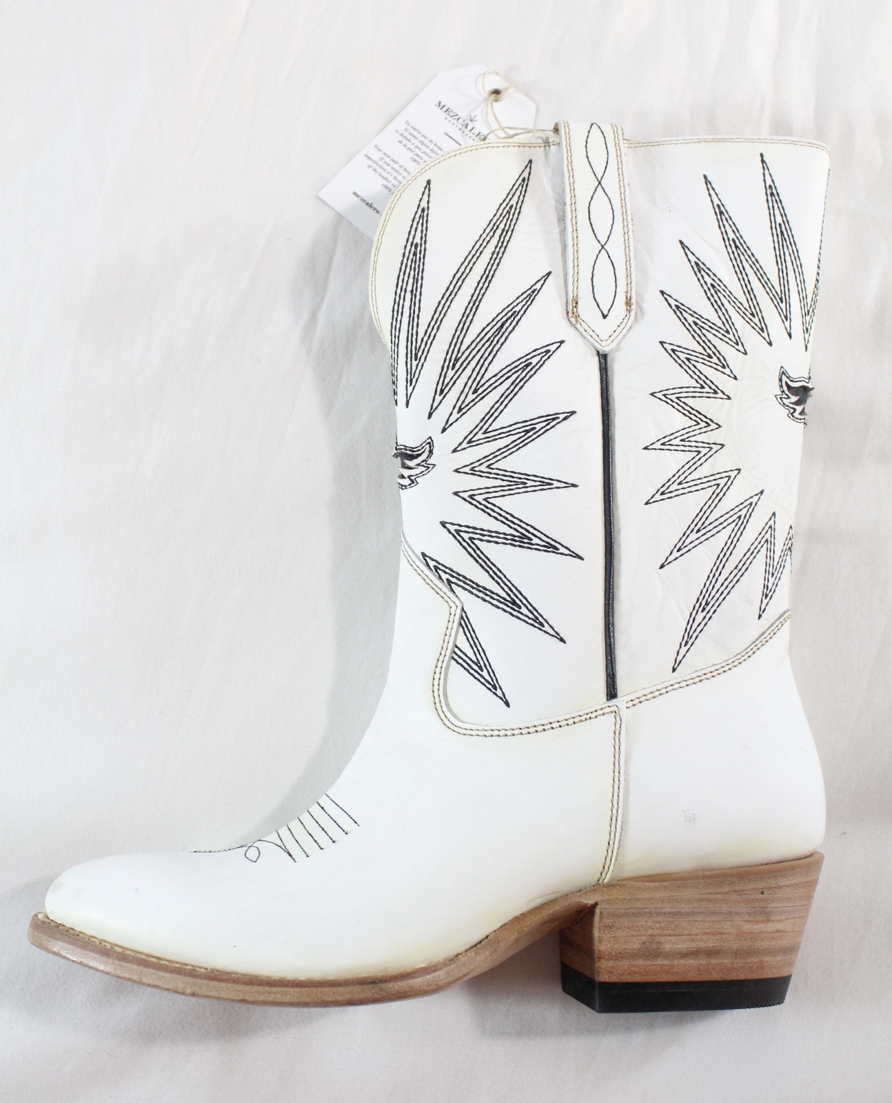 MEZCALERO – NWT $599 WHITE LEATHER «MEZCAL» WESTERN BOOTS (COWBOY CARTER!!!) 40