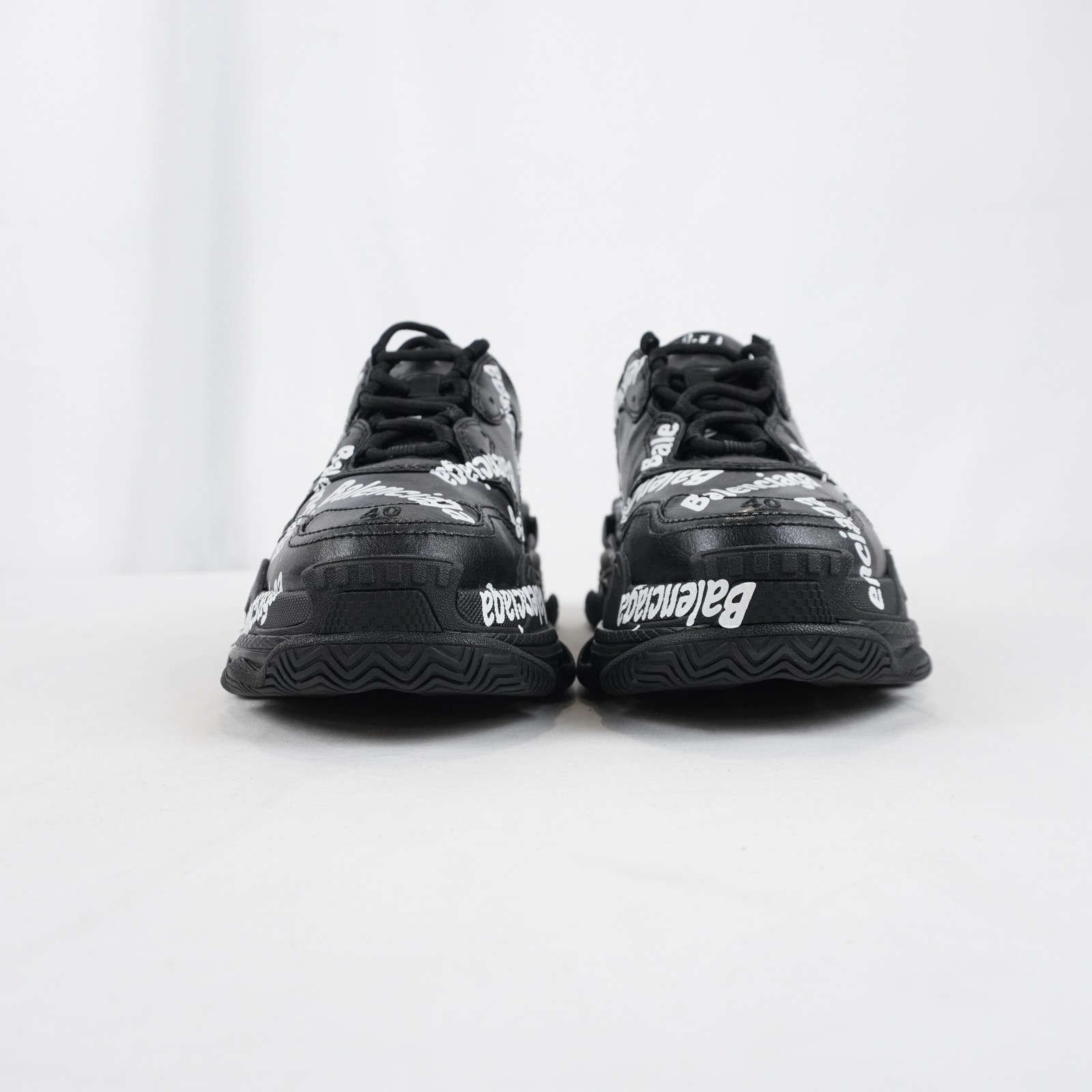 Balenciaga Triple S Logotype Sneakers In Black/White – Size EU 40/US 10 (524039)