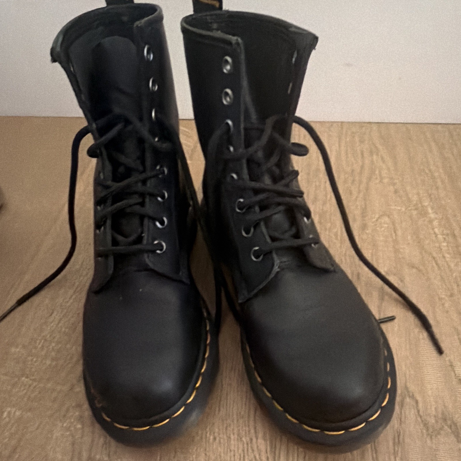 Dr. Martens 1460W Black Lace-Up Ankle Combat Boots Slip Resistant US 6 EU 37