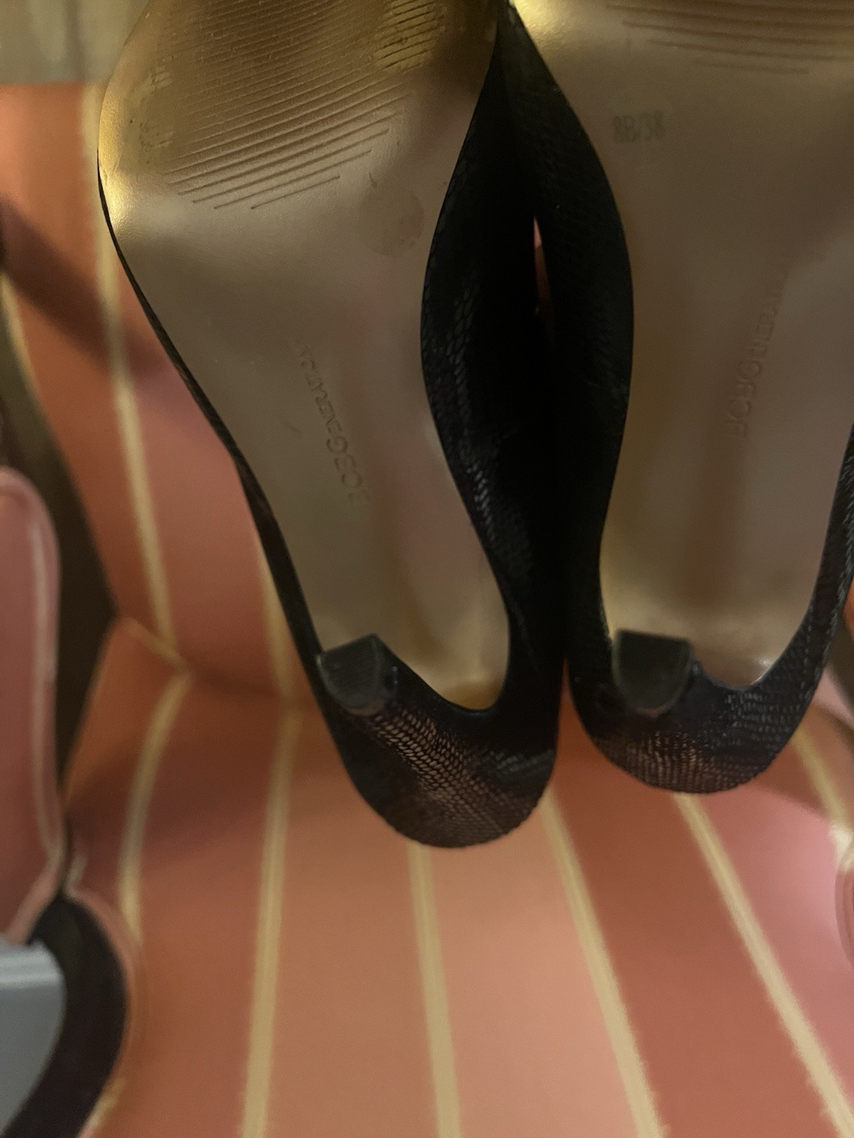 BCBGeneration Black Textured High Heels Sz 8