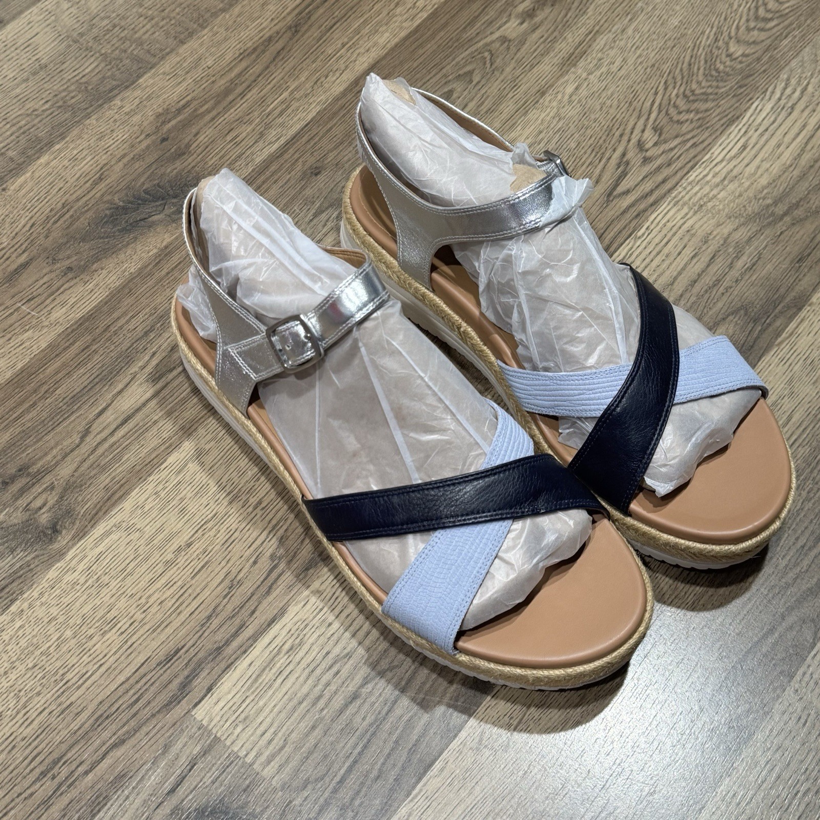 Vionic Mar Navy Multi Leather Platform Espadrille Orthotic Sandals Womens 12 NEW