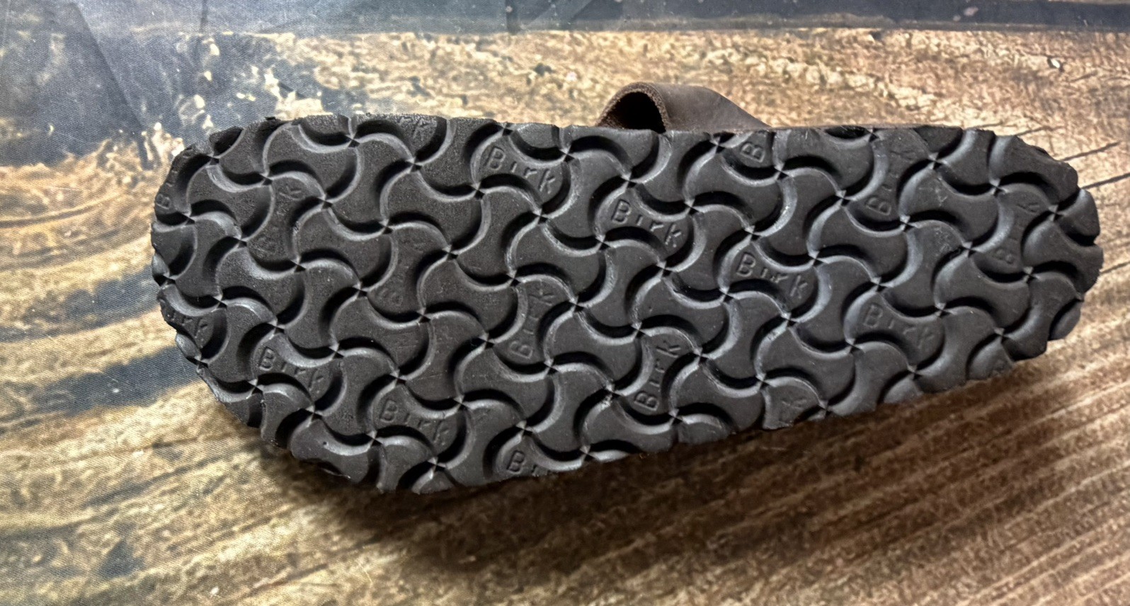 Birkenstock Gizeh Sandal Oiled Leather, 38, US 7, RIGHT SHOE ONLY Amputee