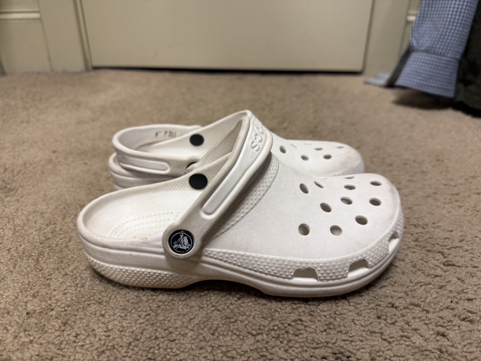 White Crocs Classic Clog Unisex Men sz7 Women Sz 5 Slip On Water Shoes 10001