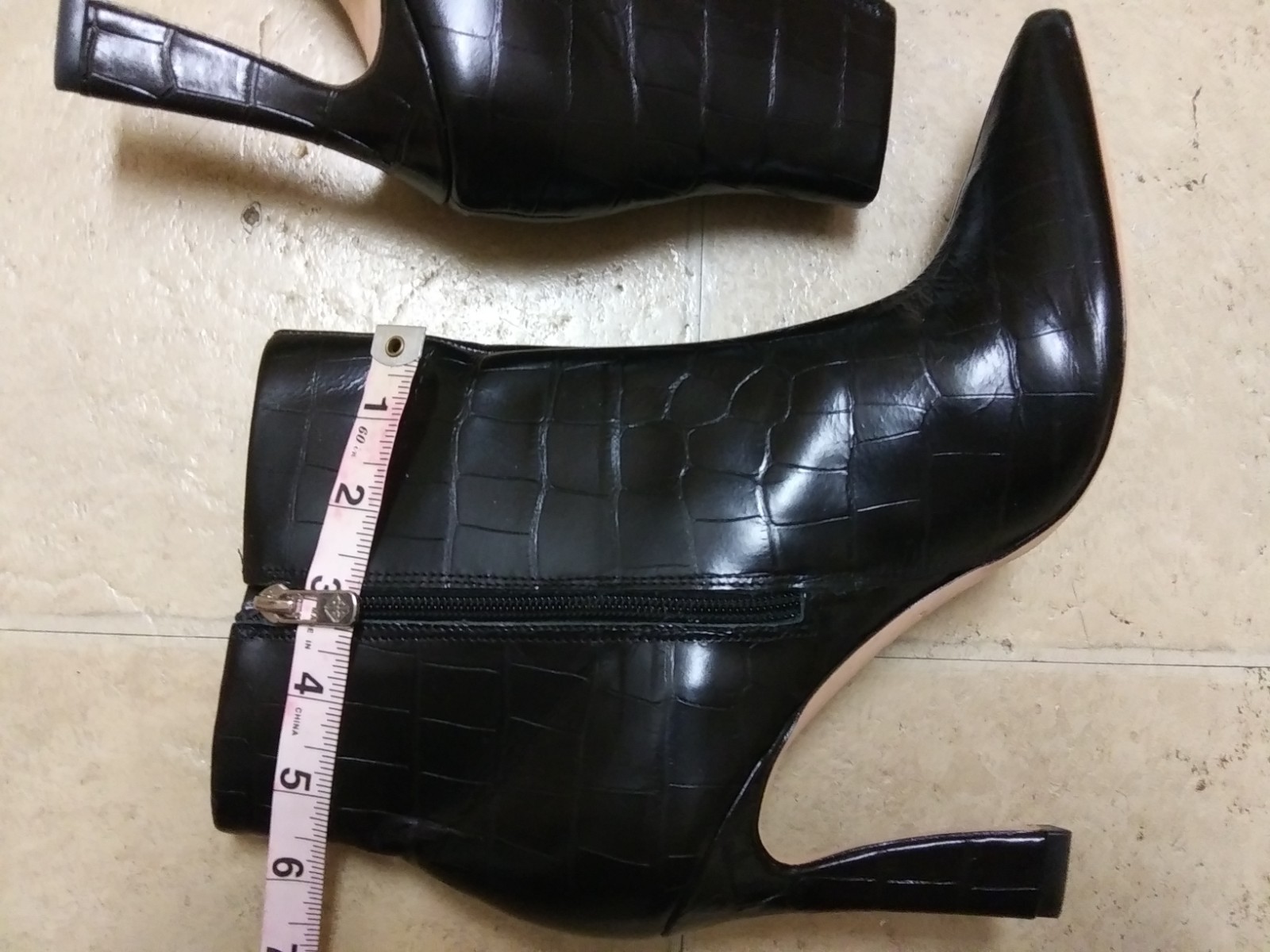 BRAND NEW ANTONIO MELANI Rich Classy Sophisticated LEATHER Black Bootie- 10 M