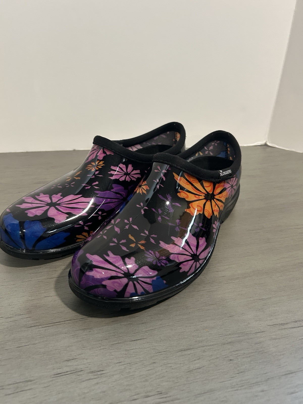 SLOGGERS Floral on Black Womens Flower Power Waterproof Garden Rain Shoes 8