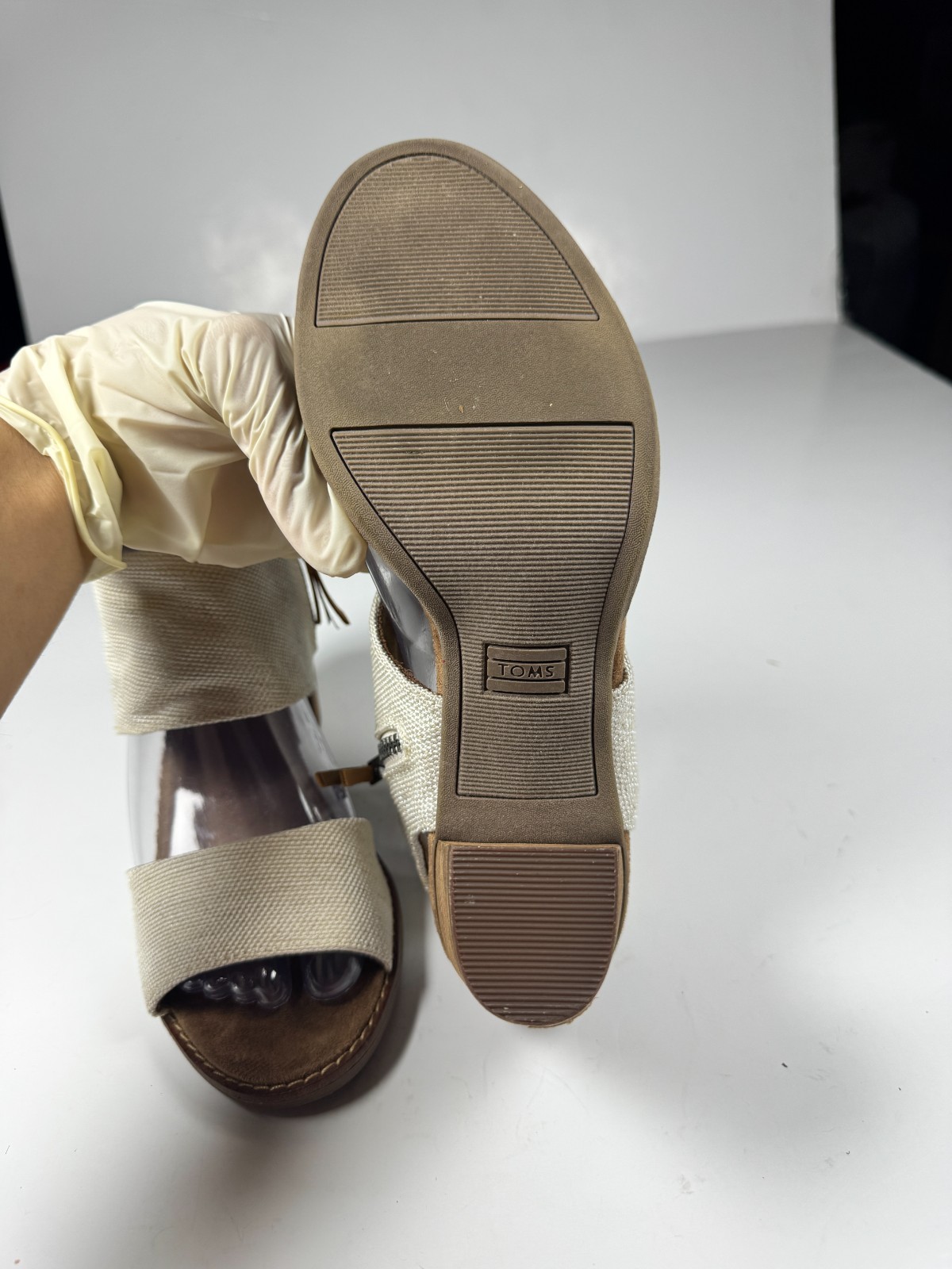 Toms Majorca Strappy Womens US 7.5 Beige Side Zip Block Heel Cutout Sandals