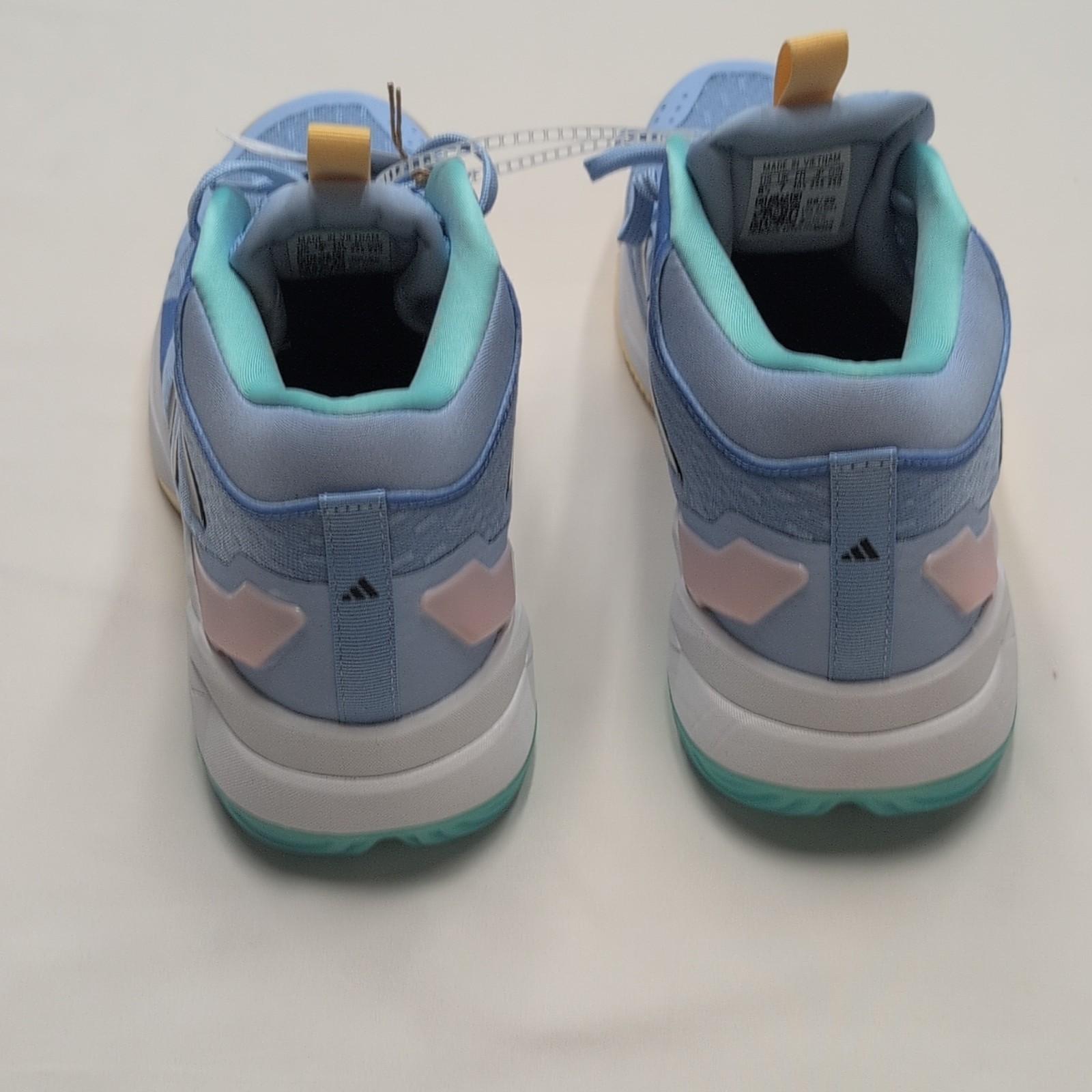 adidas Crazyflight 6 Mid Women’s Indoor Volleyball Glow Blue, Sz 8 1/2. HP7032
