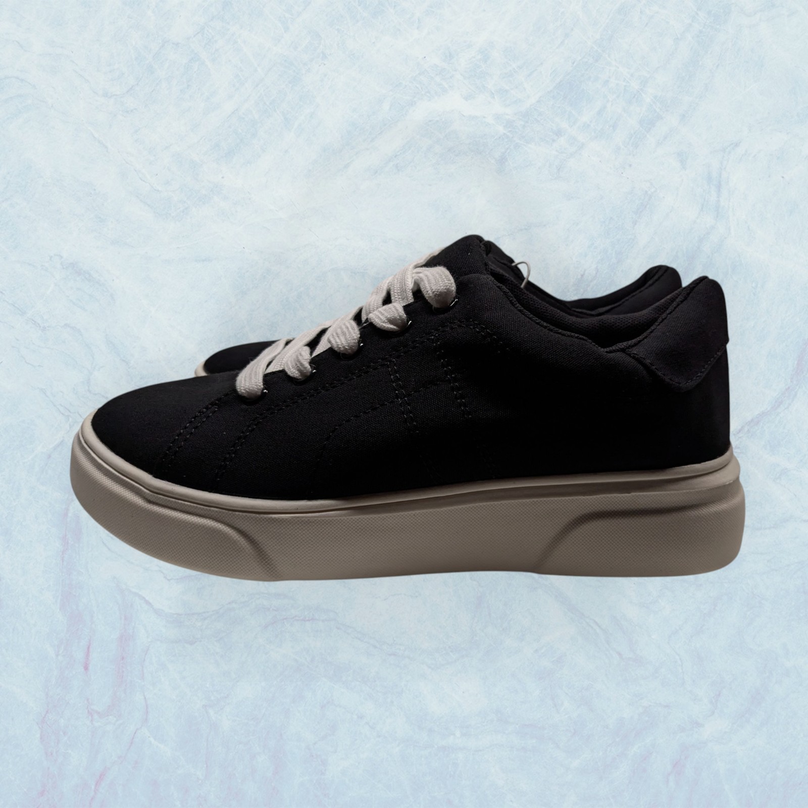 Womens MadPaw Chunky Soles Canvas Casual Sneakers Size 7 Black $29.99 NWOB
