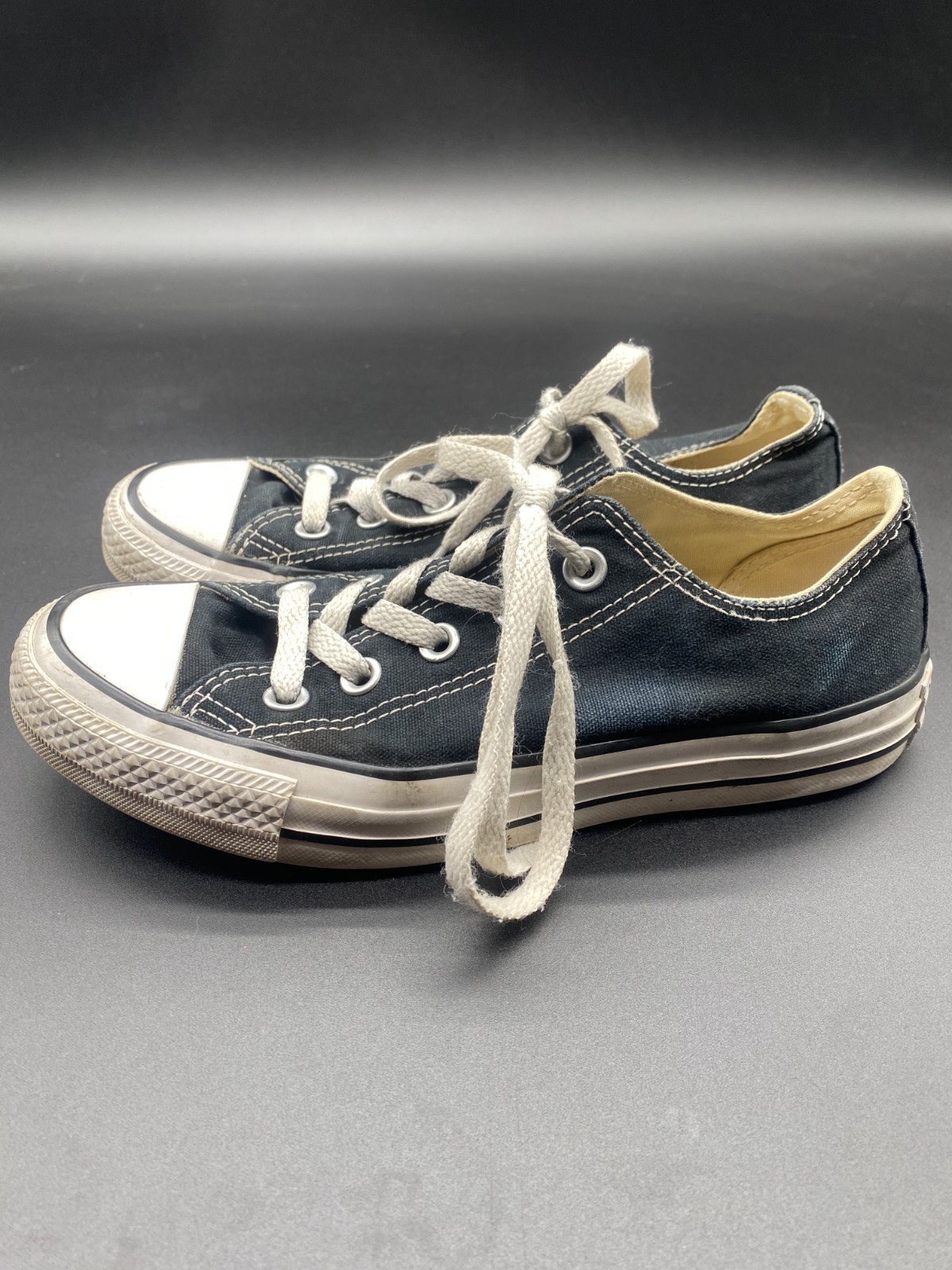 Converse all star unisex sizes mens 4 womens 6 black