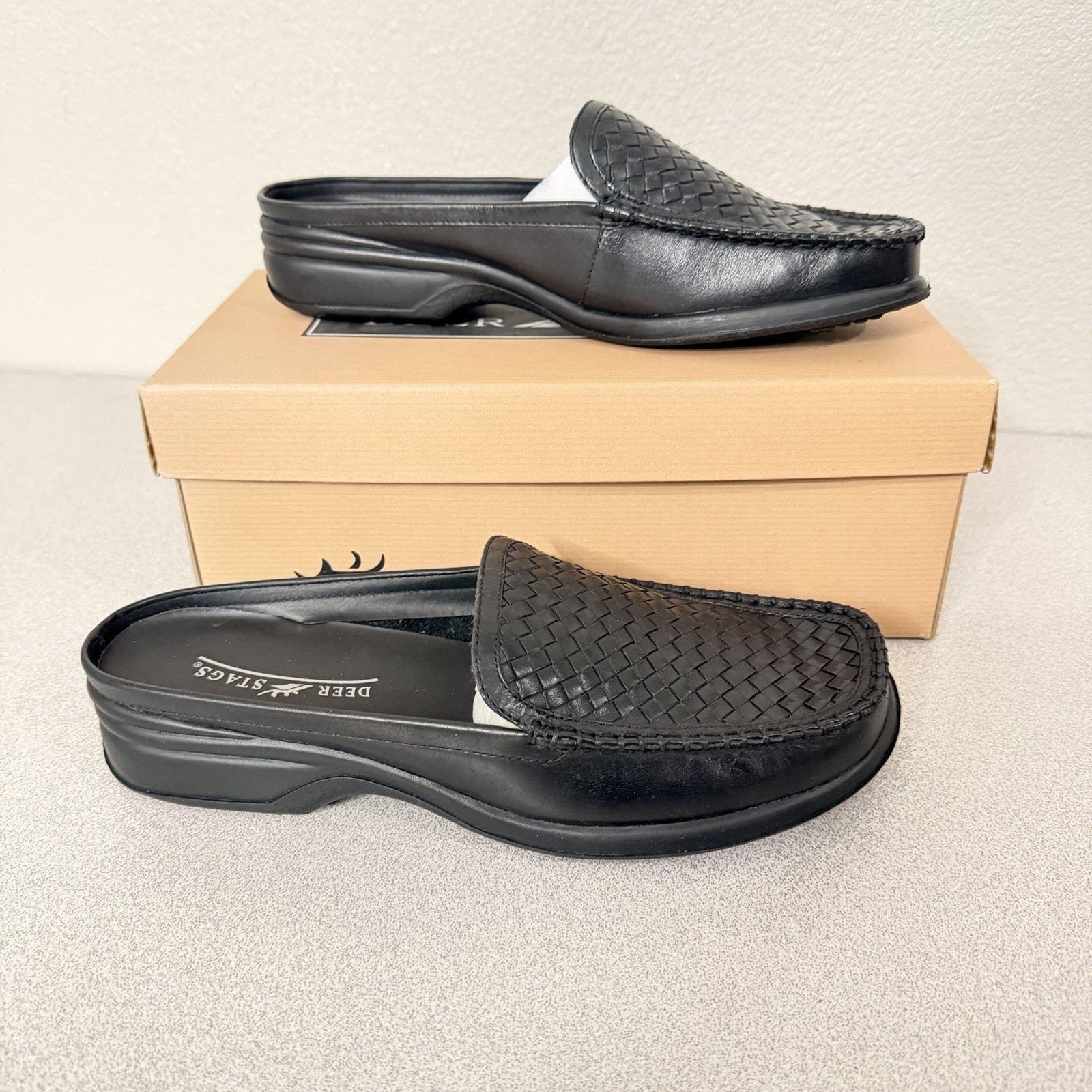 Deer Stags Women’s Size 9 W Mules Slip On Black Casual SMTH Knit T-06 NOS