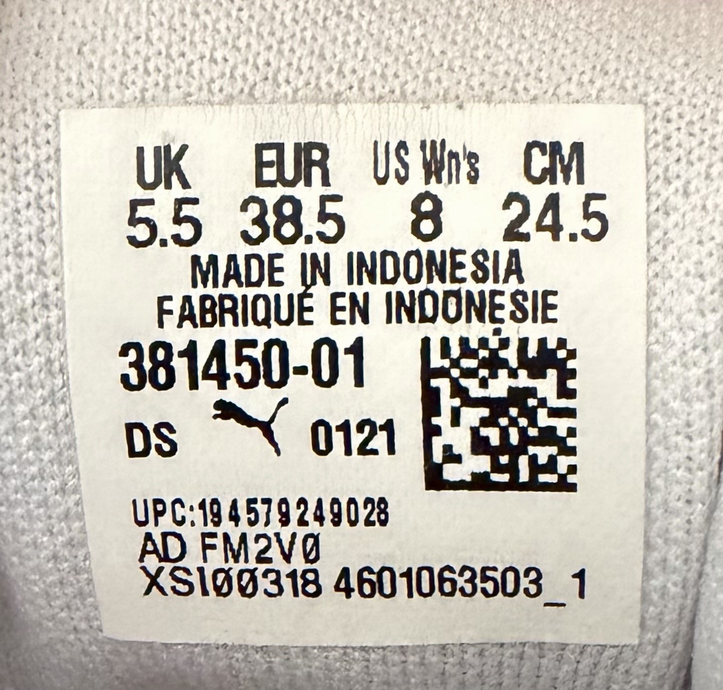 PUMA Women’s White Leather Sneakers with Rose Gold Stripe – Style 381450 Size 8