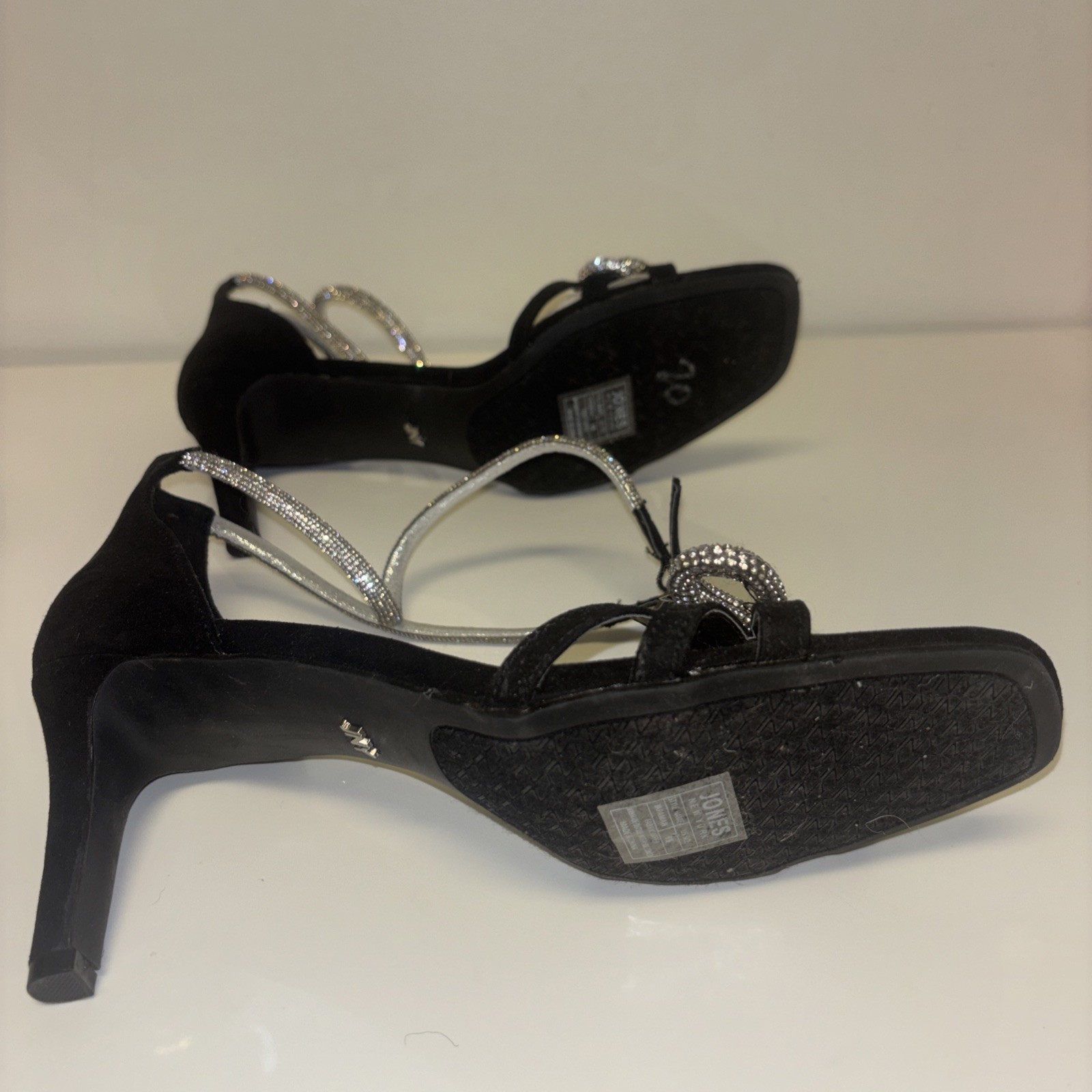 Jones New York Black Rhinestone Bow Ankle Strap Evening Heels Sandals 9.5