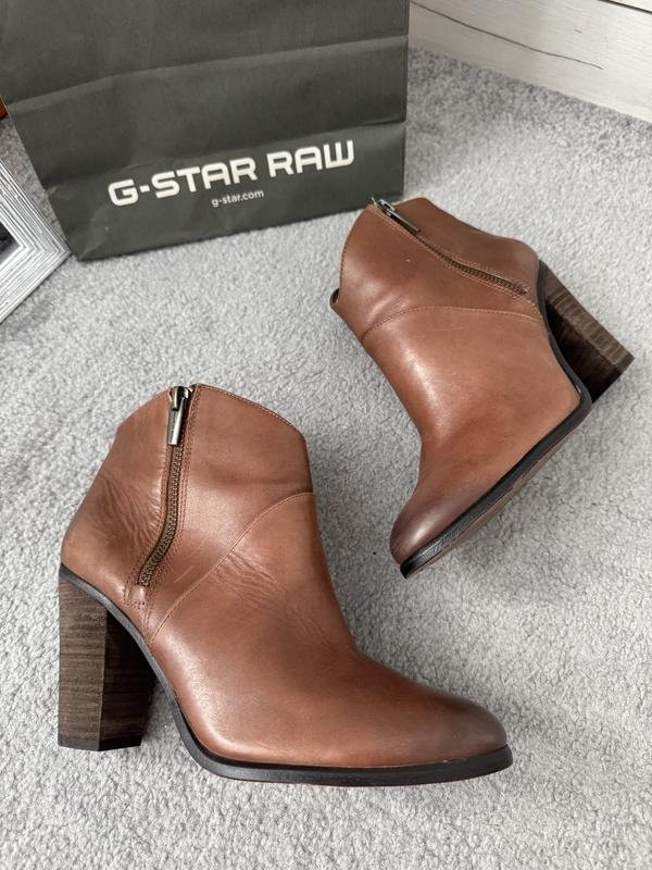 Women Vince Camuto Boots Brown Leather 37.5