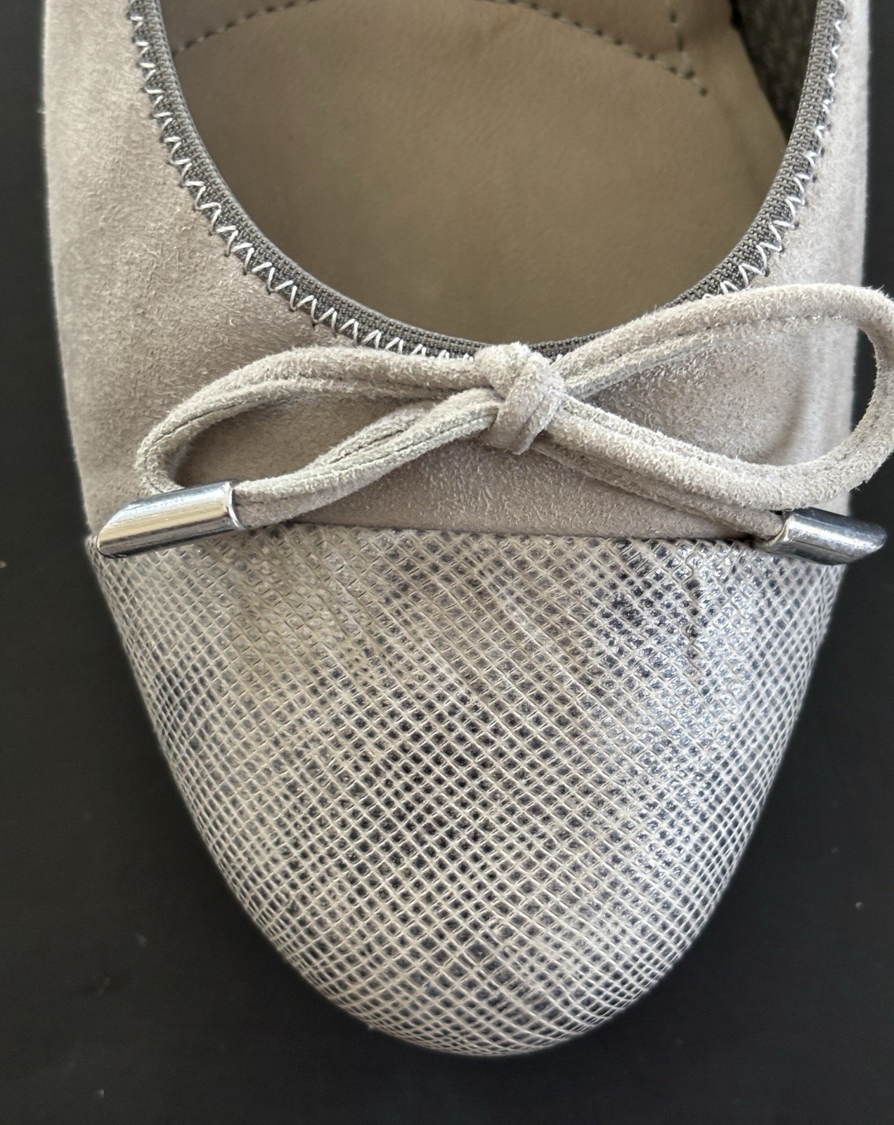 NWOB ara Belinda Grey Taupe Leather Ballet Flat Bow #8 Career Flat Slip On $185