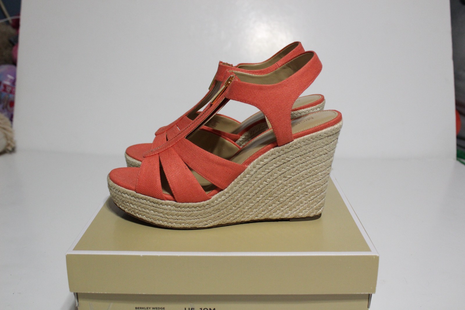 Michael Kors Berkley Womens 10 M Espadrille Pink Canvas Front Zip Wedge Sandal