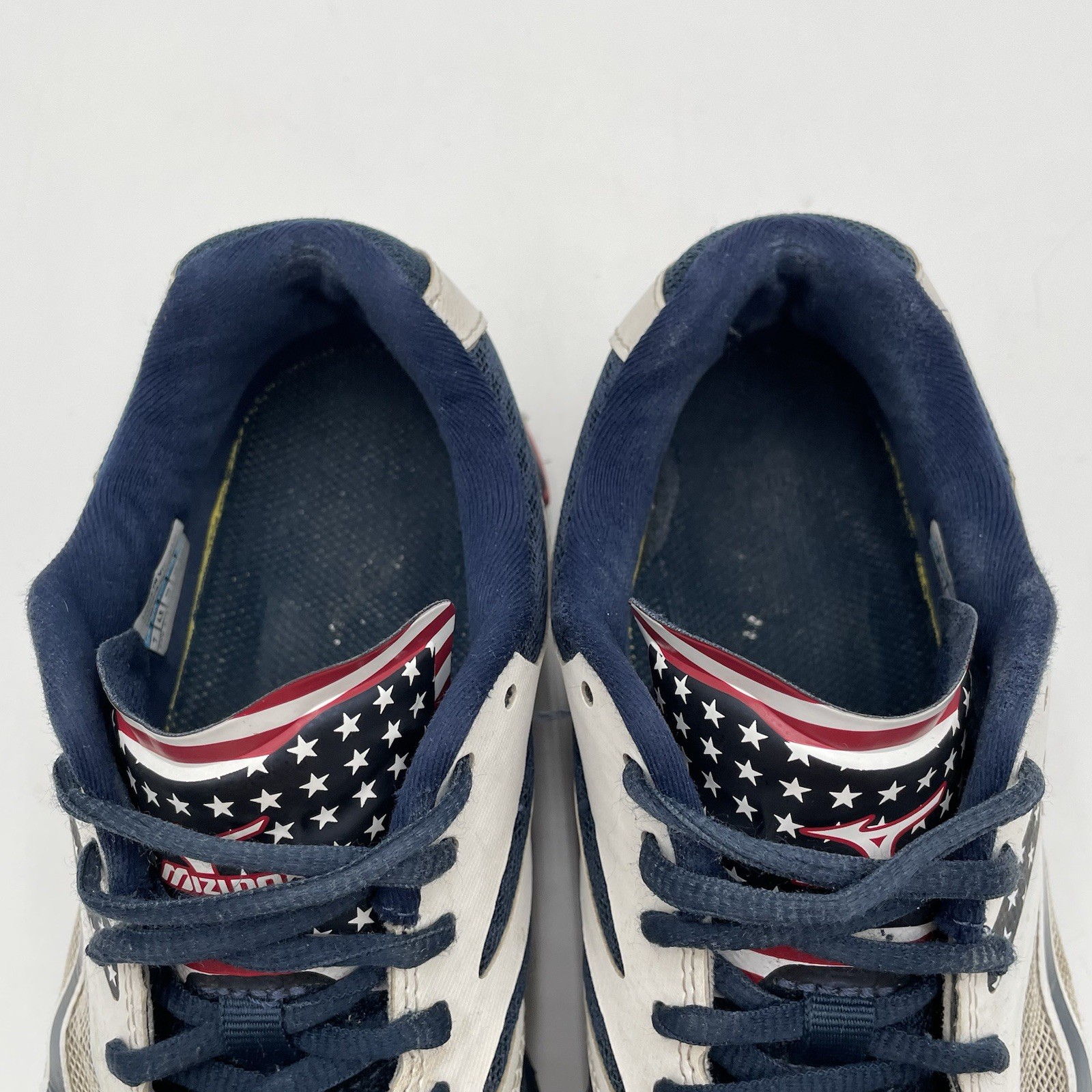 Mizuno Wave Lightning Z3 Womens Size 7 Volleyball Shoes USA FLAG Red White Blue