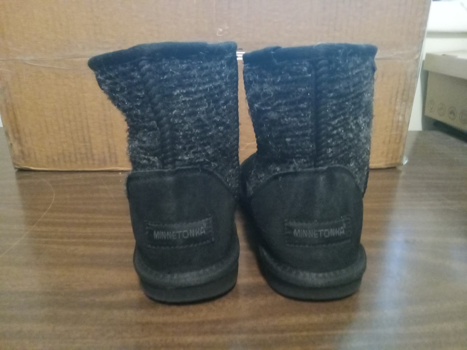 Minnetonka Black Leather Fabric Faux Fur Lined Ankle Boot 86410 Women’s Sz 10 M