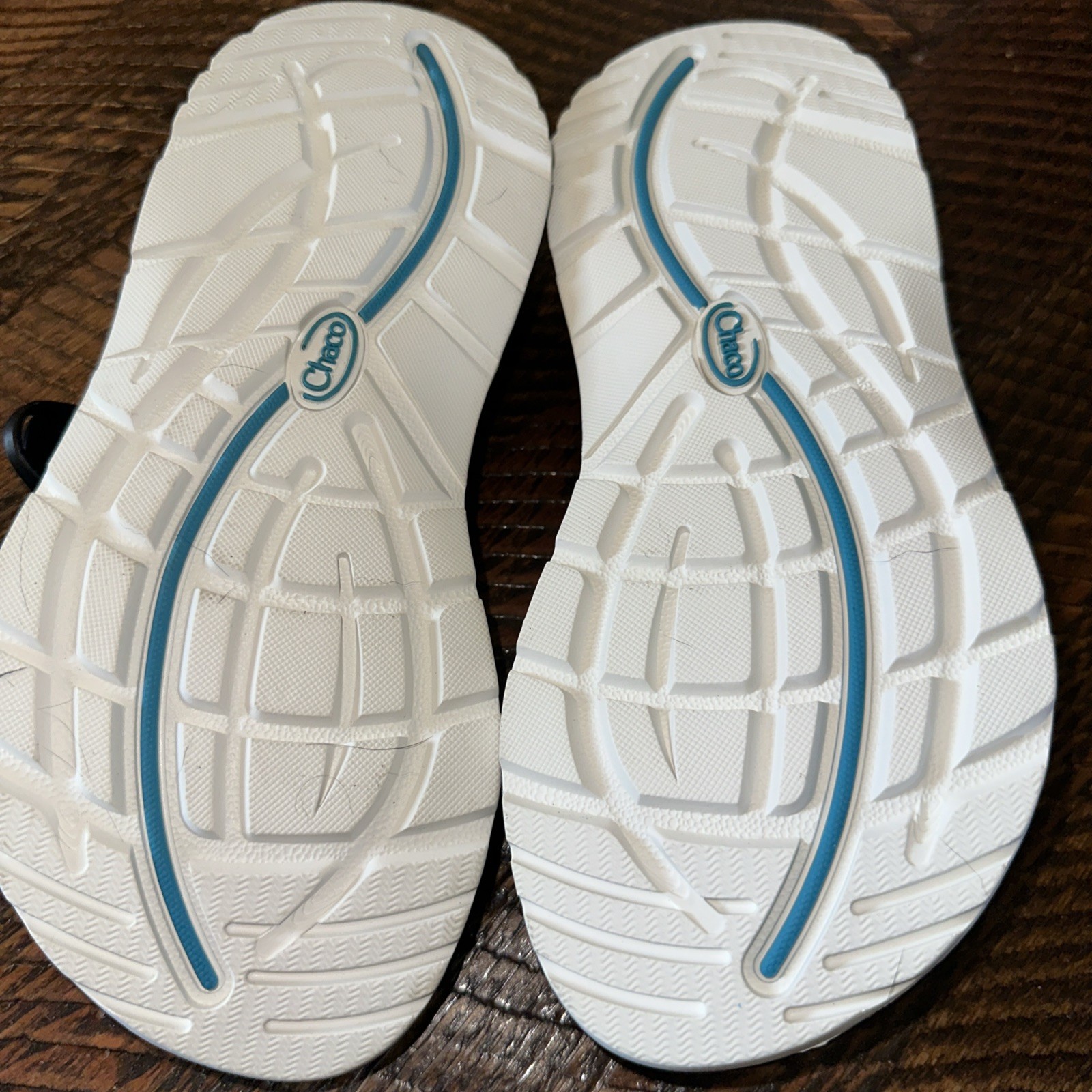 NWOB Chaco Z Cloud X2 Candy Webbing Hiking Camping Travel Ready Size 6 women
