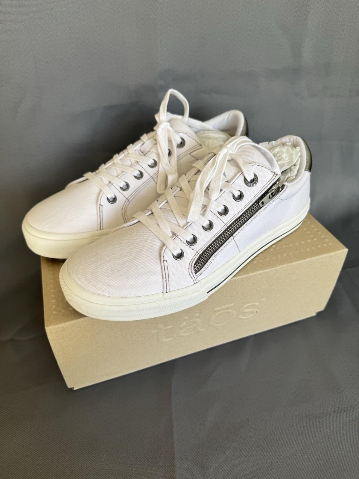 Taos Z Soul White Pewter Sneaker Zipper Logo Lace Up ZSL-13672 Women
