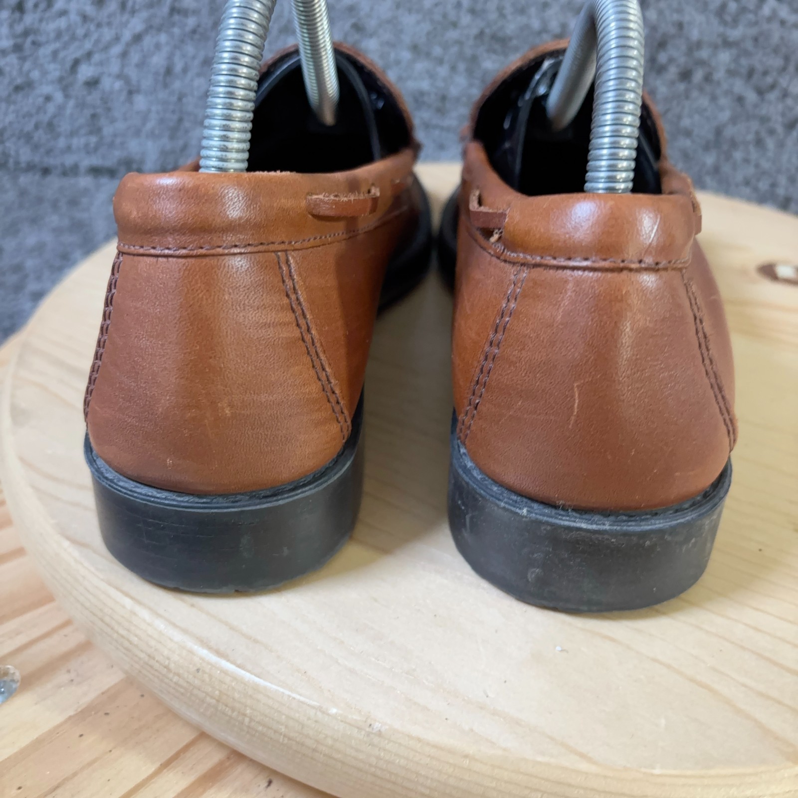 GH Bass Weejuns Marietta II Loafer Women Size 9 Brown Leather Tassel Kiltie Shoe