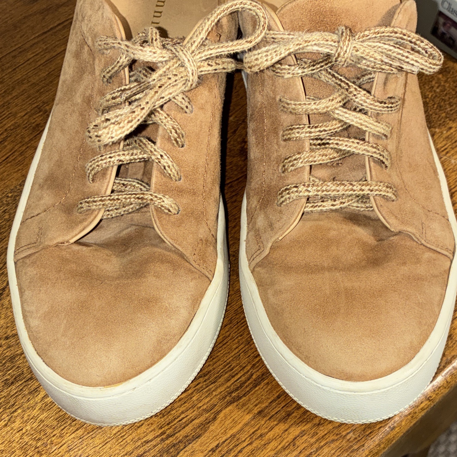 Jenni Kayne Women’s Suede Lace-Up Sneakers Beige/White EU 37 US 7