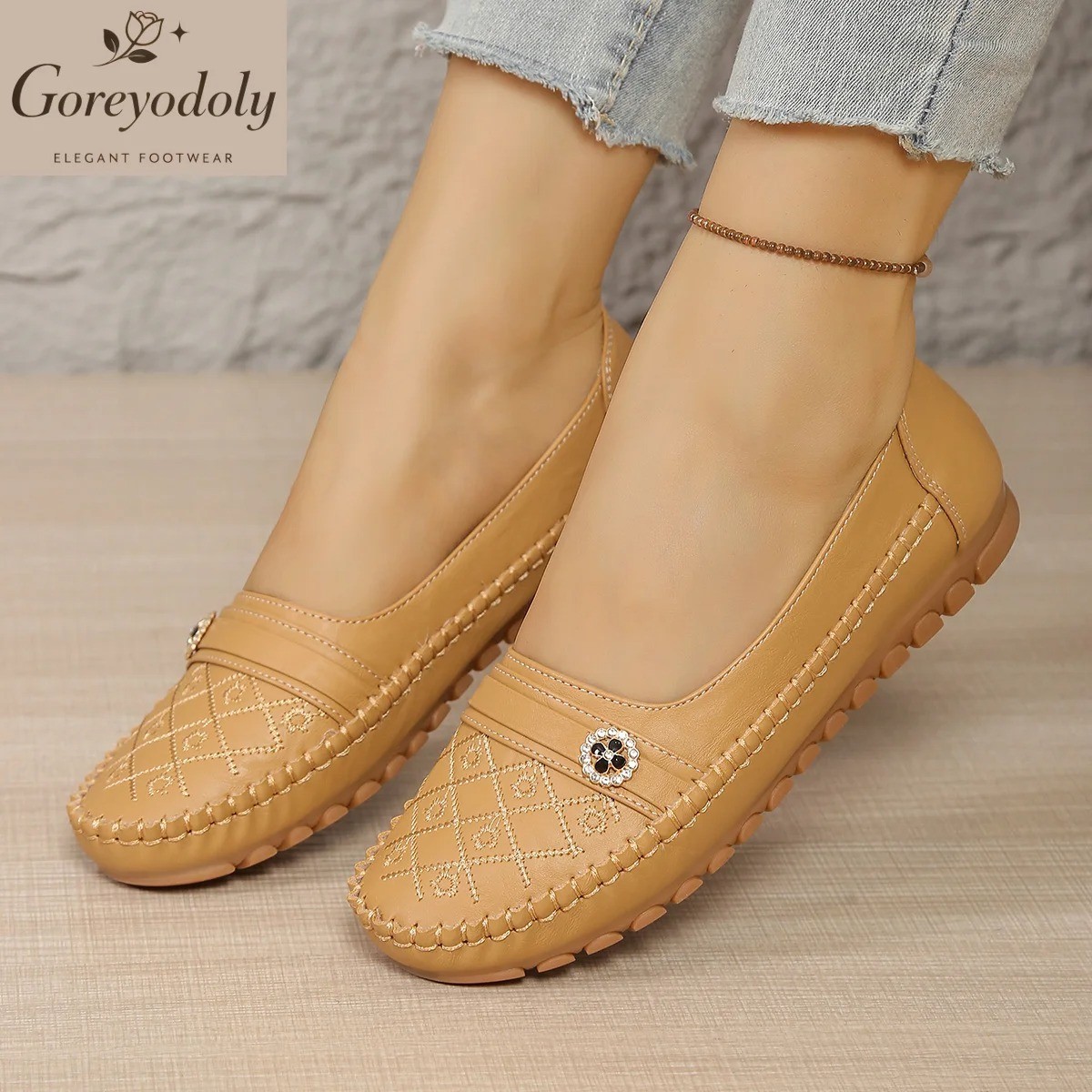 Women’s Quilted Leather Loafers Slip On Breathable Casual Walking Flat Shoes