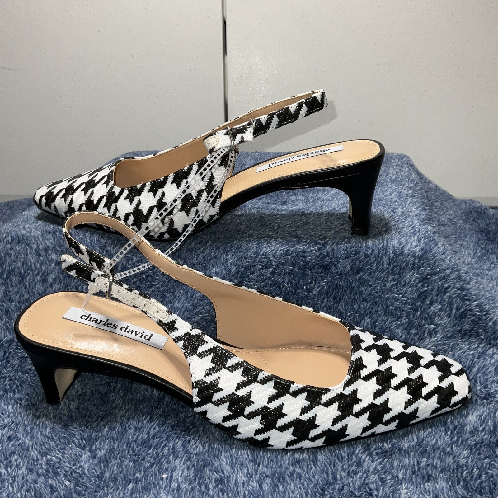 Charles David women’s Houndtooth Print Shallow Toe Slingback Pumps Size 10