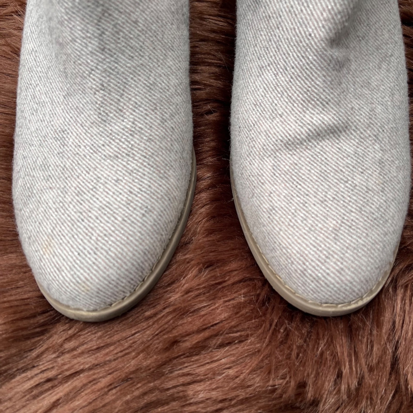 TOMS Kaia Wedge Bootie; Size 7.5; Oatmeal Tweed Shimmer