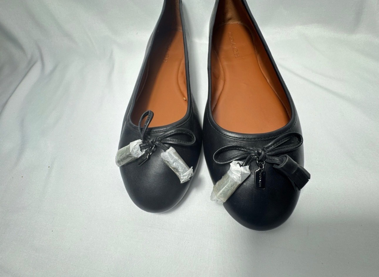 Coach Women’s Black Leather Ballet Flats with Bow Detail Size 10