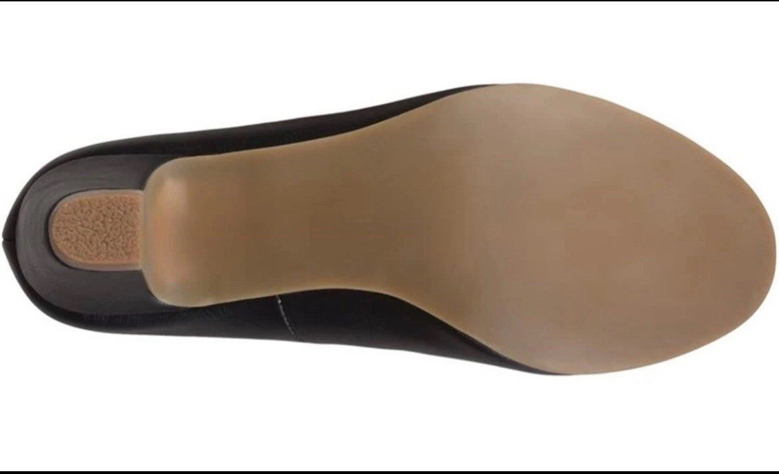 Journee Collection Luu-m Black Padded Block Heel Pumps US 10 M NIB