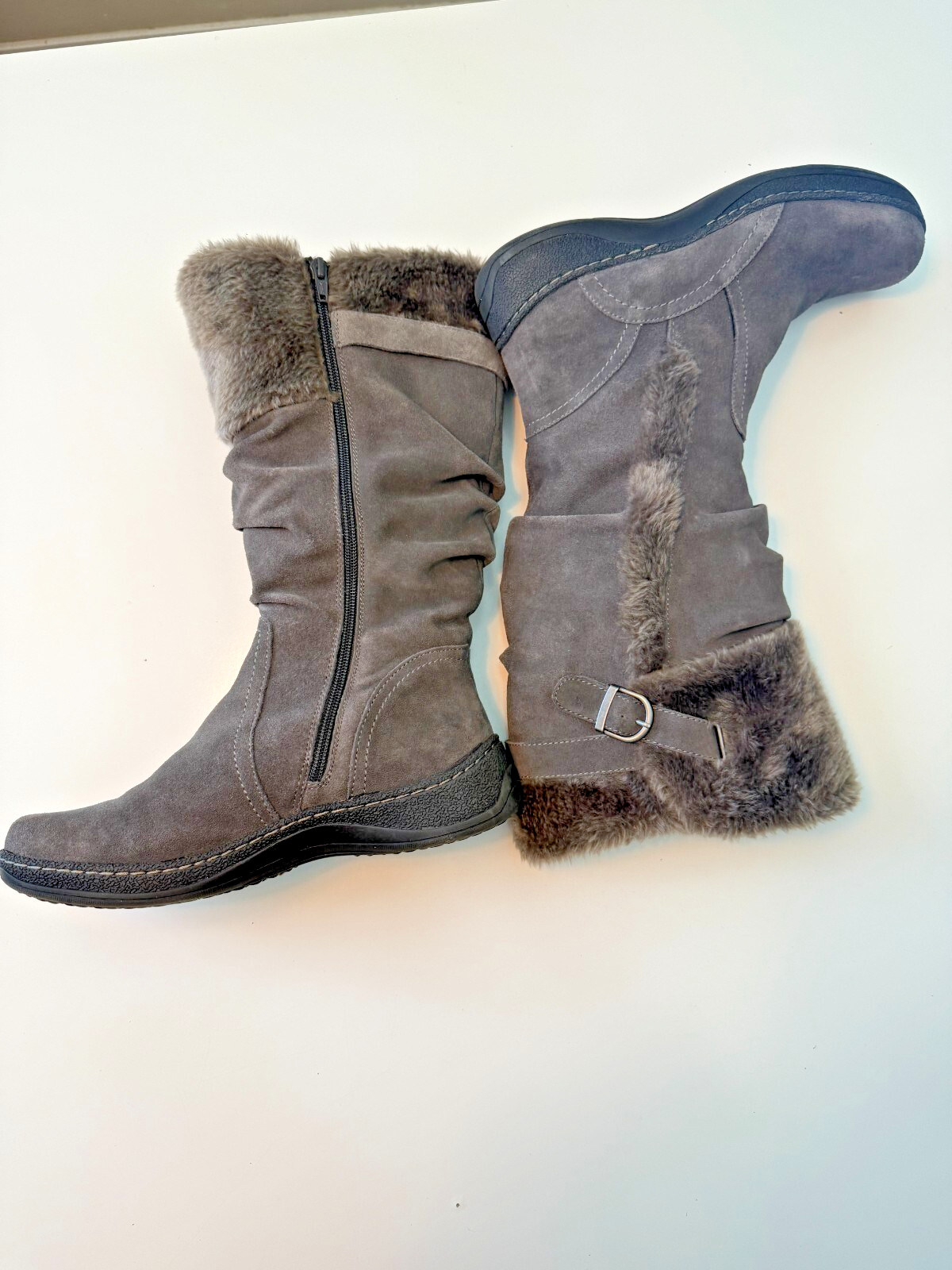 Naturalizer Women’s Brownish Gray Suede Faux Fur Lined Winter Boot Size 9