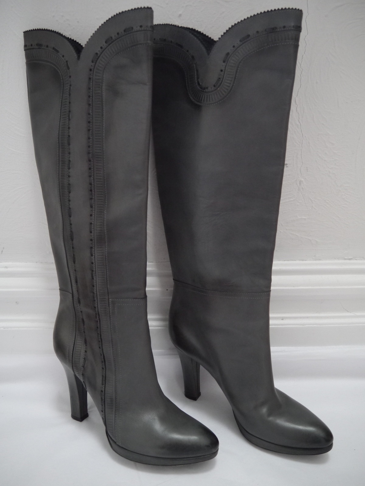 BOTTEGA VENETA $1.1k gray leather knee high platform boots size 39 WORN TWICE