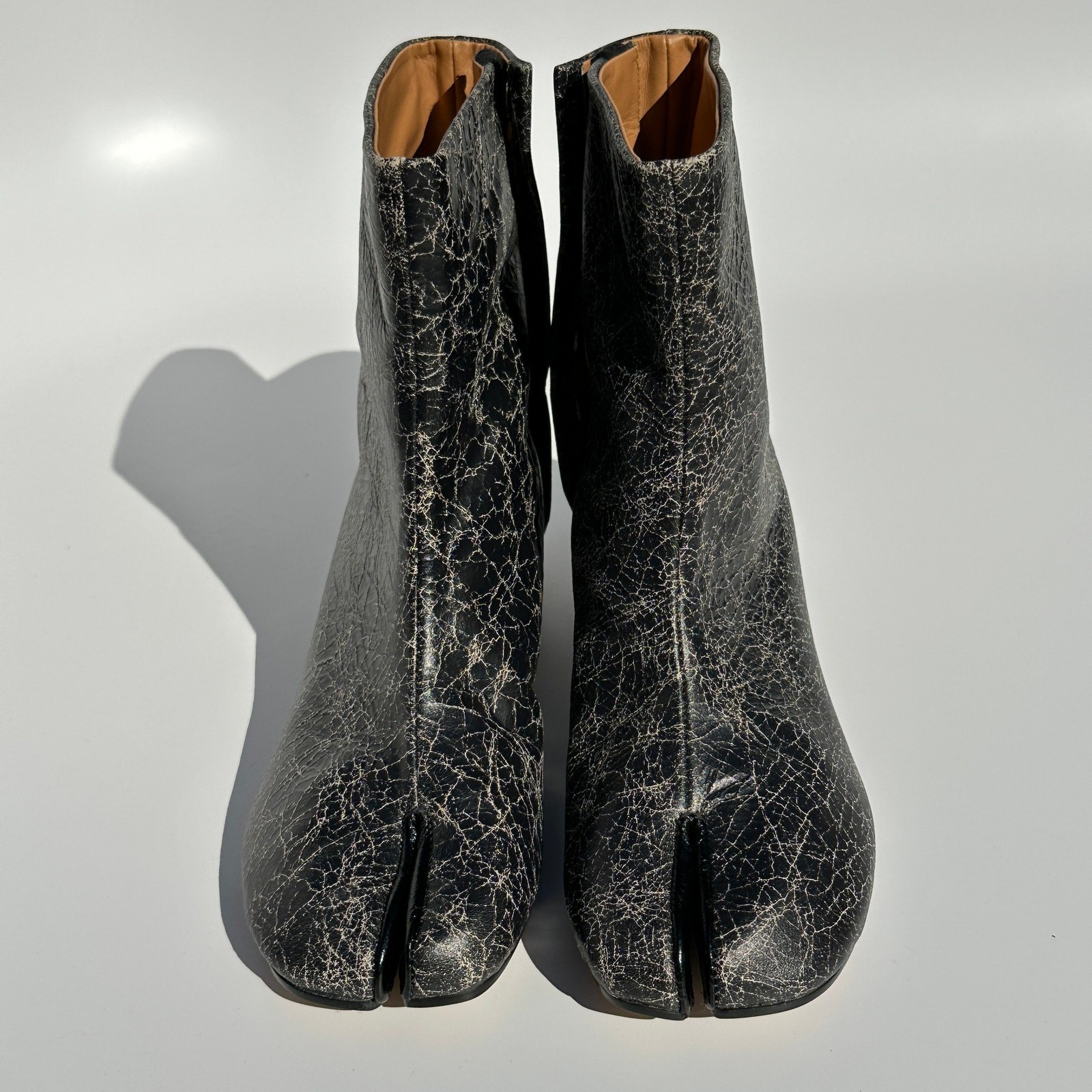Maison Martin Margiela Tabi Ankle Boots Black Crinkle Leather 3cm 1.1″ Heel S 37