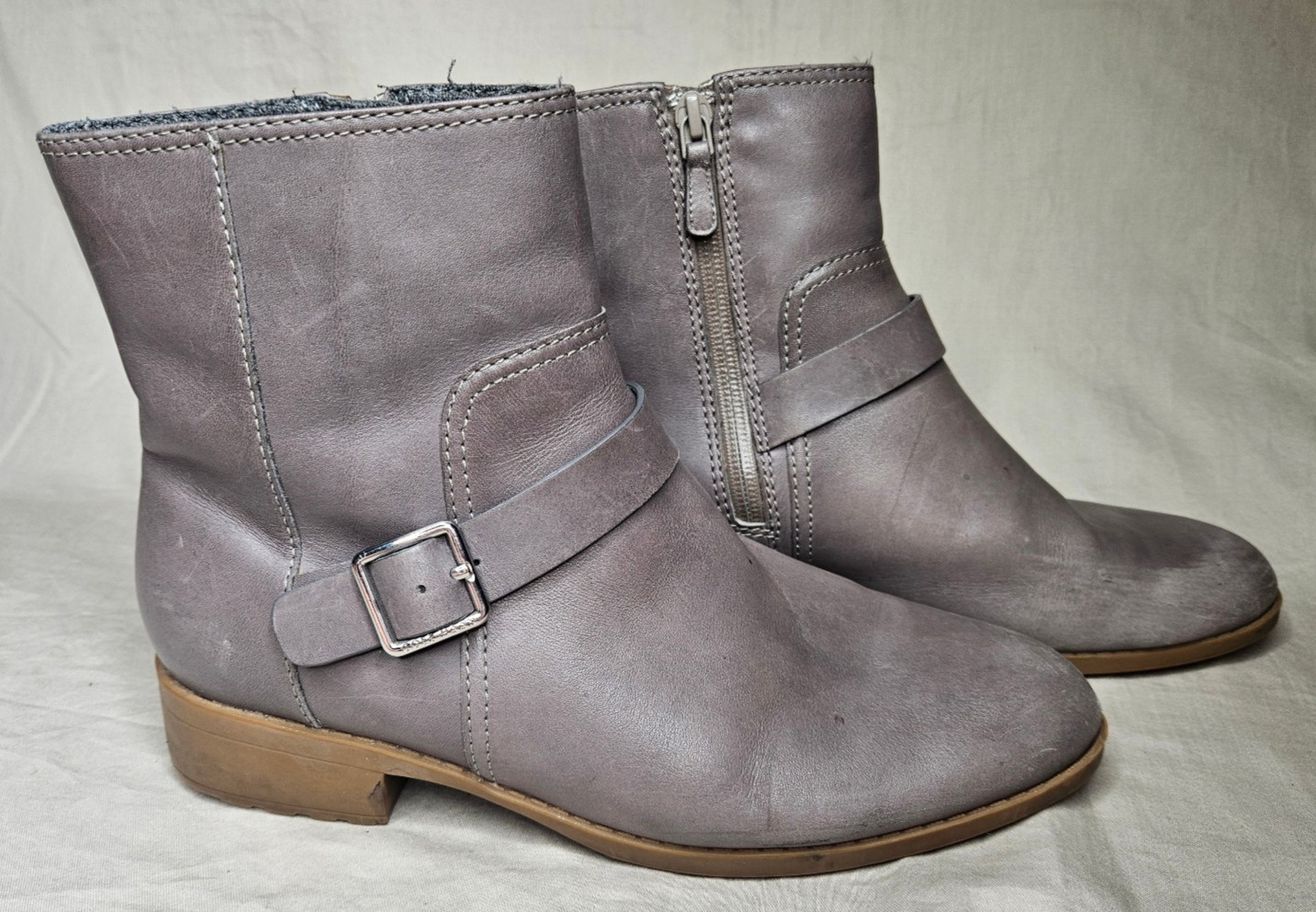 Cole Haan Waterproof Ankle Boots Womens 8.5 Gray Leather Harness Strap Buckle