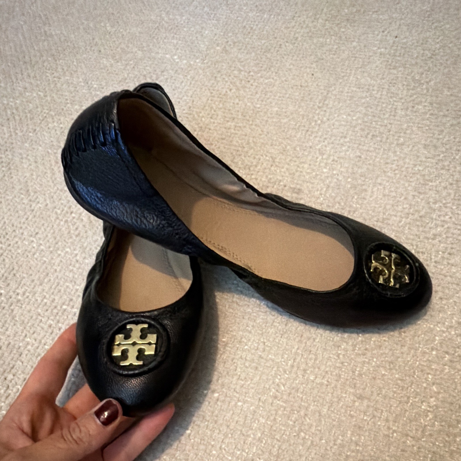 Tory Burch Women’s Leather Slip-On Ballet Flats Black Round Toe Logo Medallion