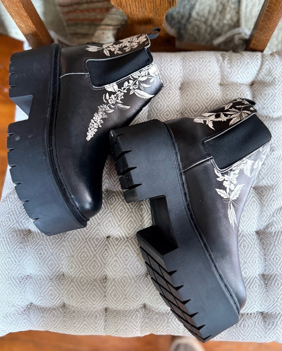 Rogue + Wolf Platform Boots Black White Floral Goth Sz Men’s: 6.5 Women’s 8W