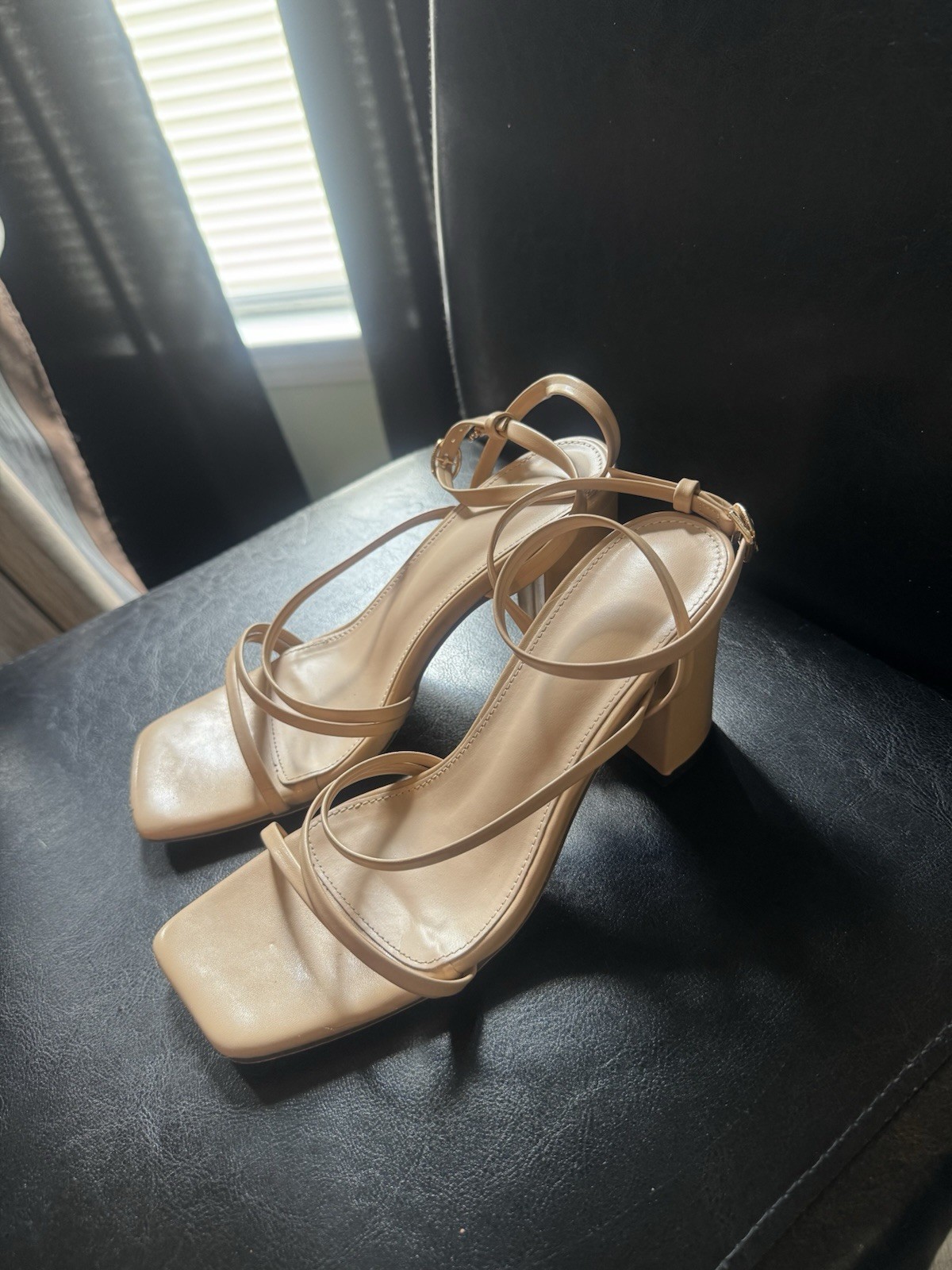 Women’s Beige Strappy Square Toe Block Heel Sandals Ankle Strap Buckle 6.5