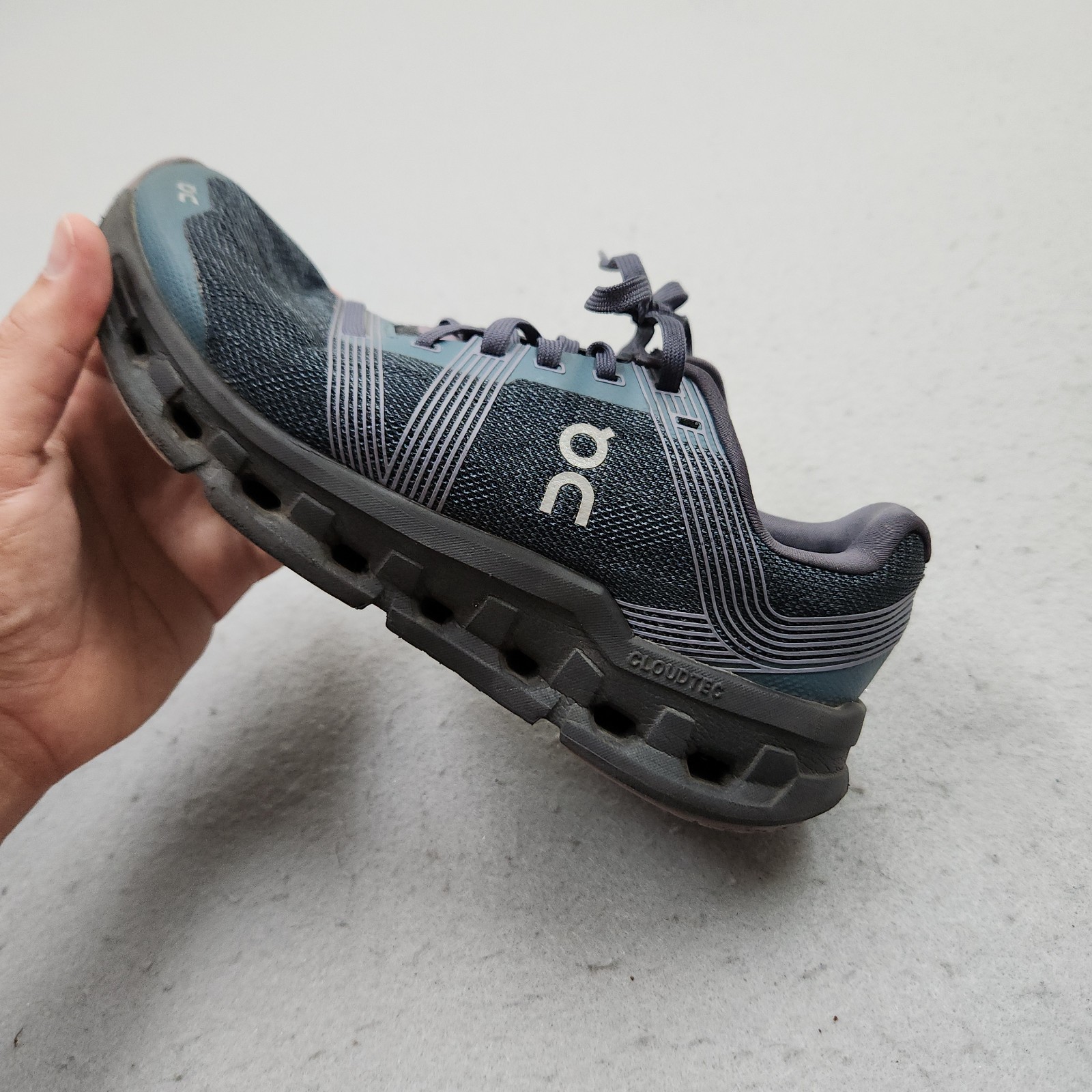 ON Cloud Shoes Womens 7.5 Blue Purple Storm Magnet Cloudgo Running Sneakers