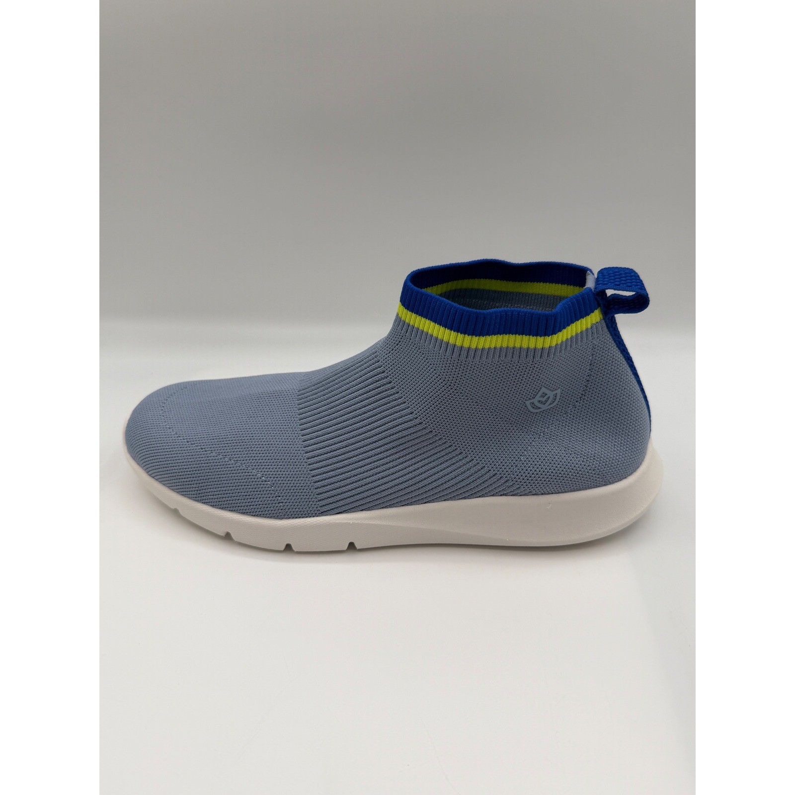 Spenco Pure Love Slip On Sneakers, Women’s 10B, Blue Fog Knit, SP1130BFG100, NIB